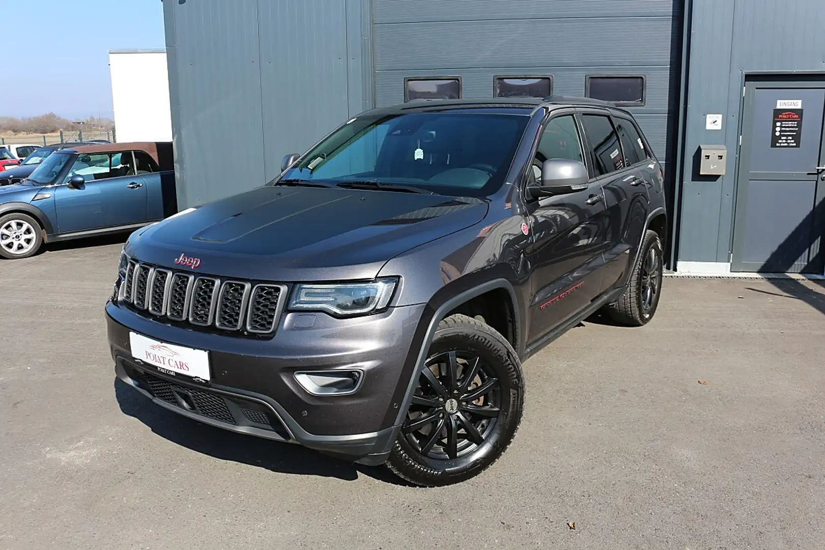 Jeep Grand Cherokee 3,0 V6 CRD Trailhawk *1Besitz* Grau - 1