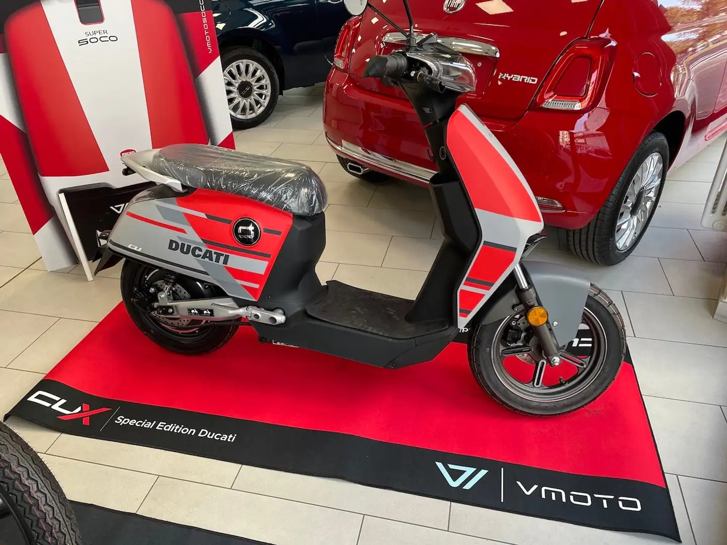 Super Soco CUX Special Edition Ducati Rojo - 2