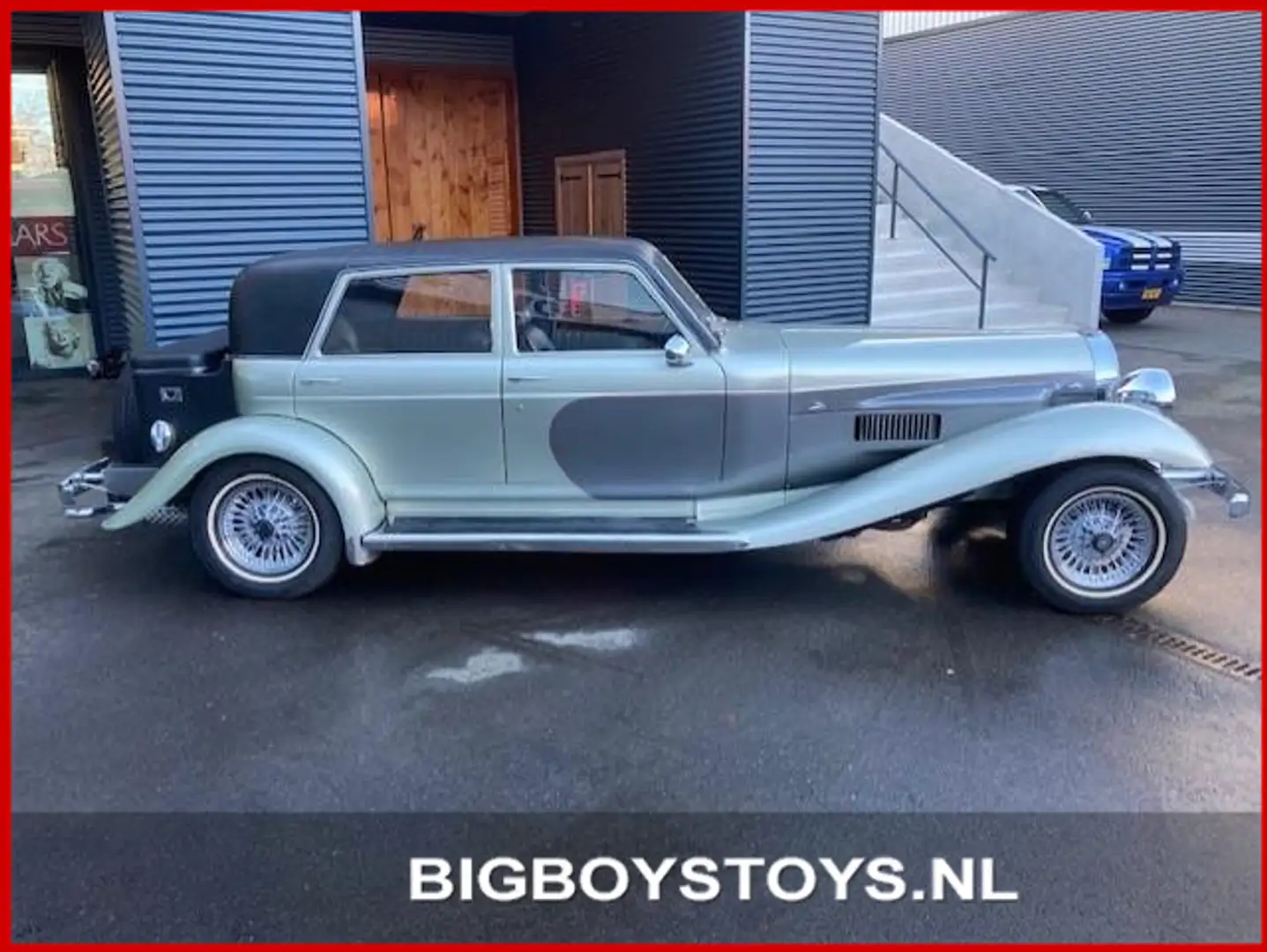 Oldtimer Panther De Ville 5.3 Saloon Gris - 2