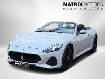 MC Stradale Alcantara Harman-Kardon