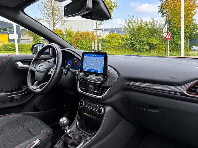 Ford Puma view 26