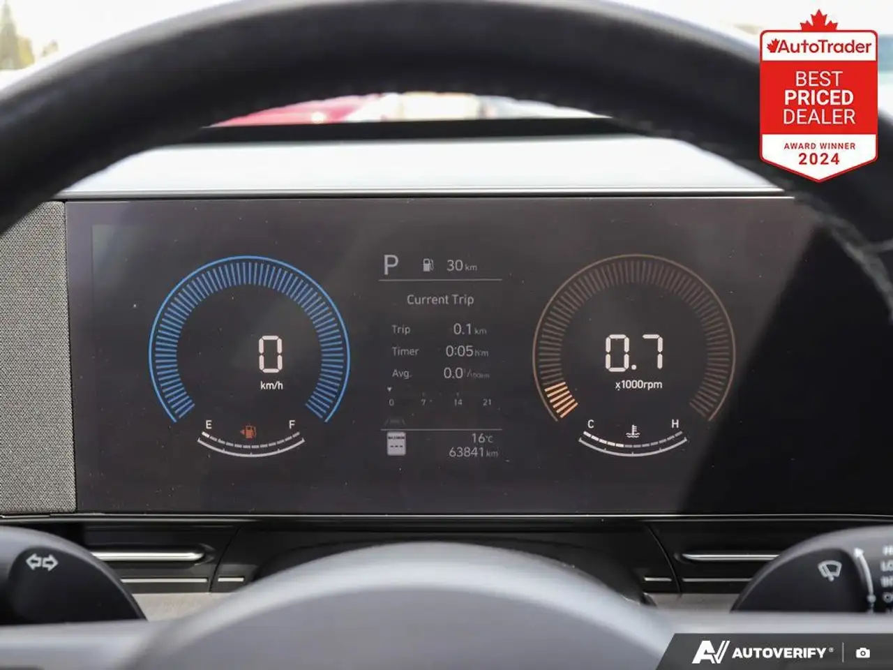 Hyundai KONA снимка Hyundai KONA