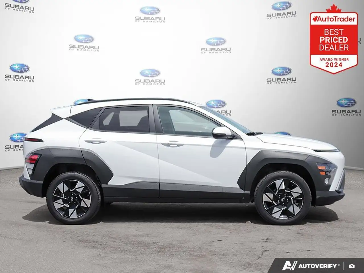 Hyundai KONA снимка Hyundai KONA