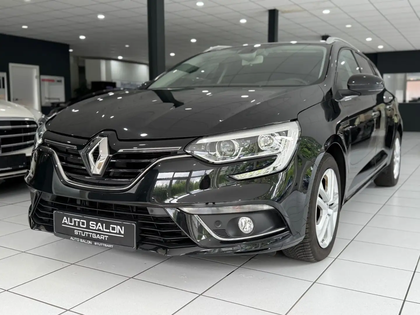Renault Megane IV Business Edition AUTOM*NAVI*TEMP*R-KAM Schwarz - 1