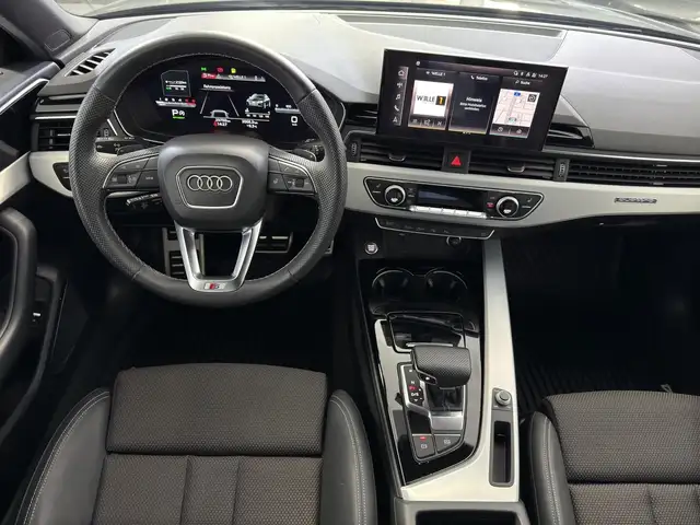 Audi A4 view 7