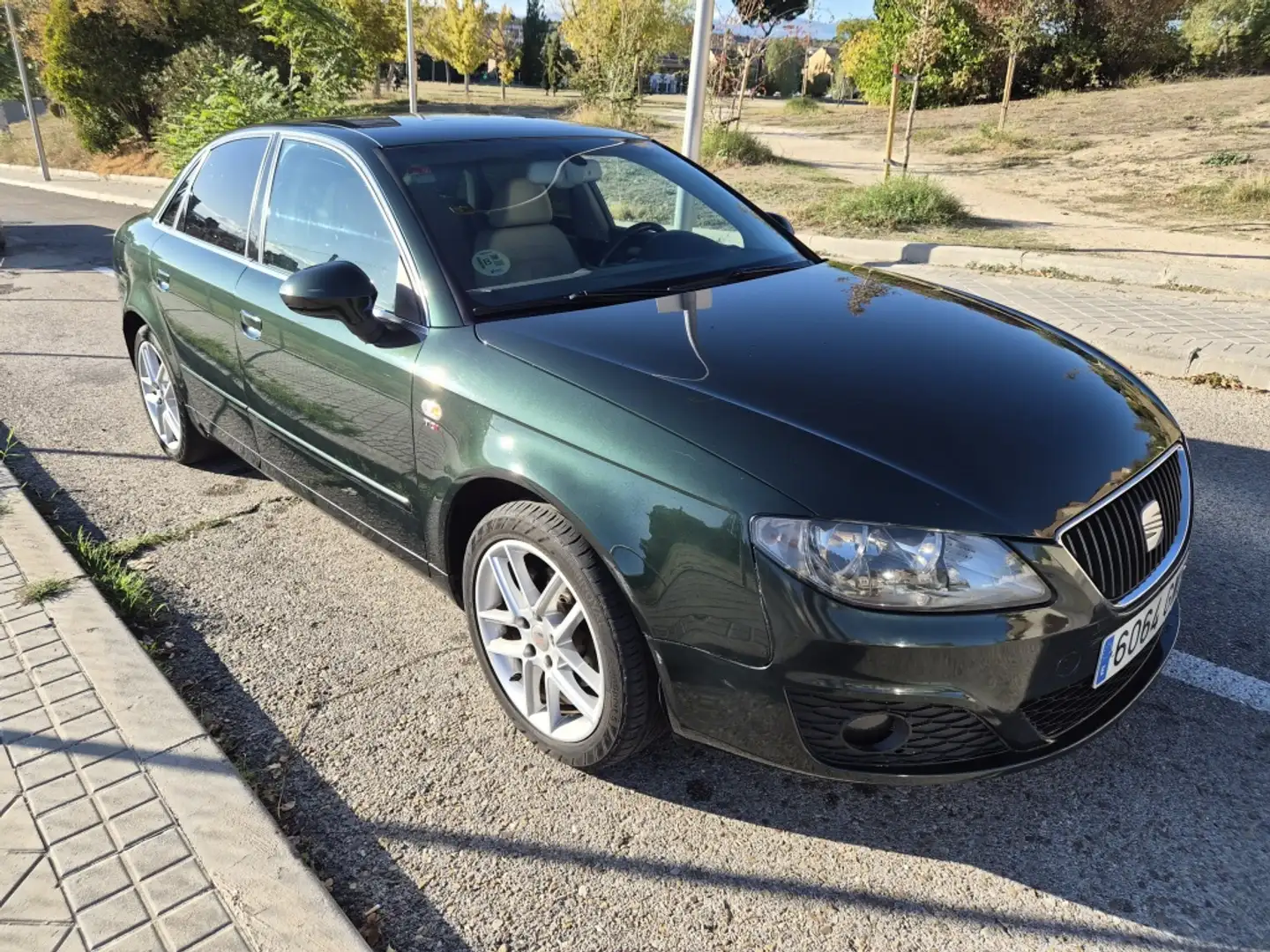 SEAT Exeo 2.0TDI CR Style 143 Verde - 1