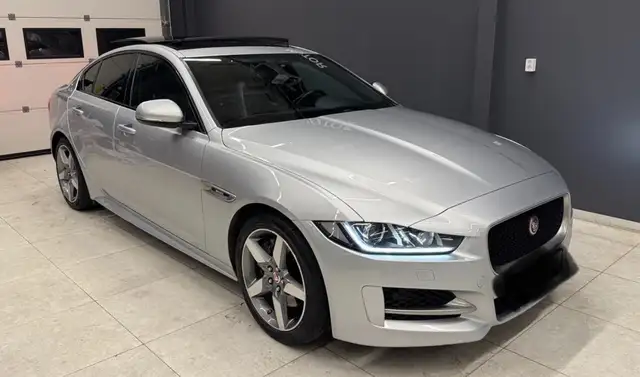 Jaguar XE 20t R Sport