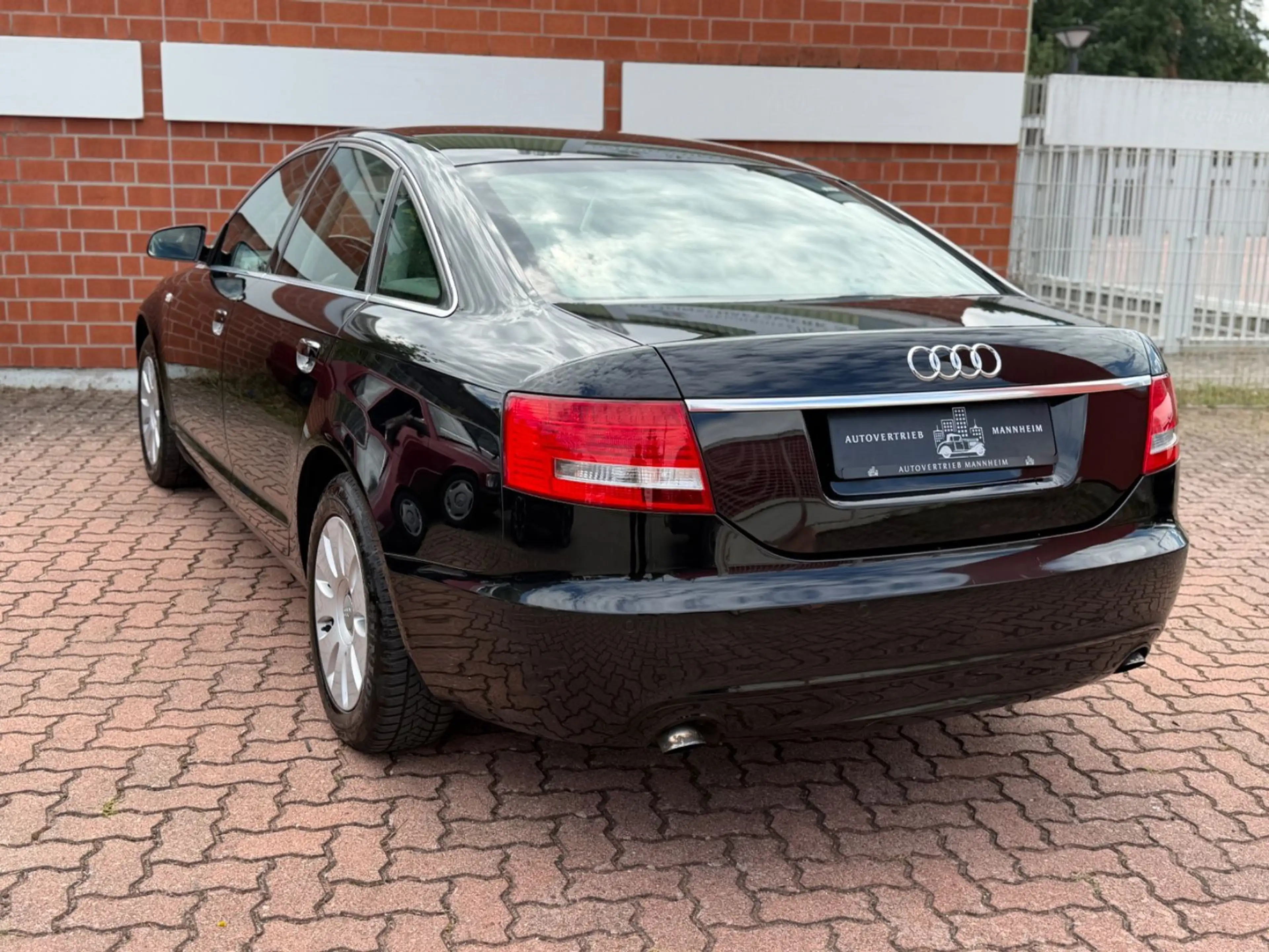 Audi A6 Lim. 1.HAND/XENON/PDC/AHK/ABT 170PS — photo 6