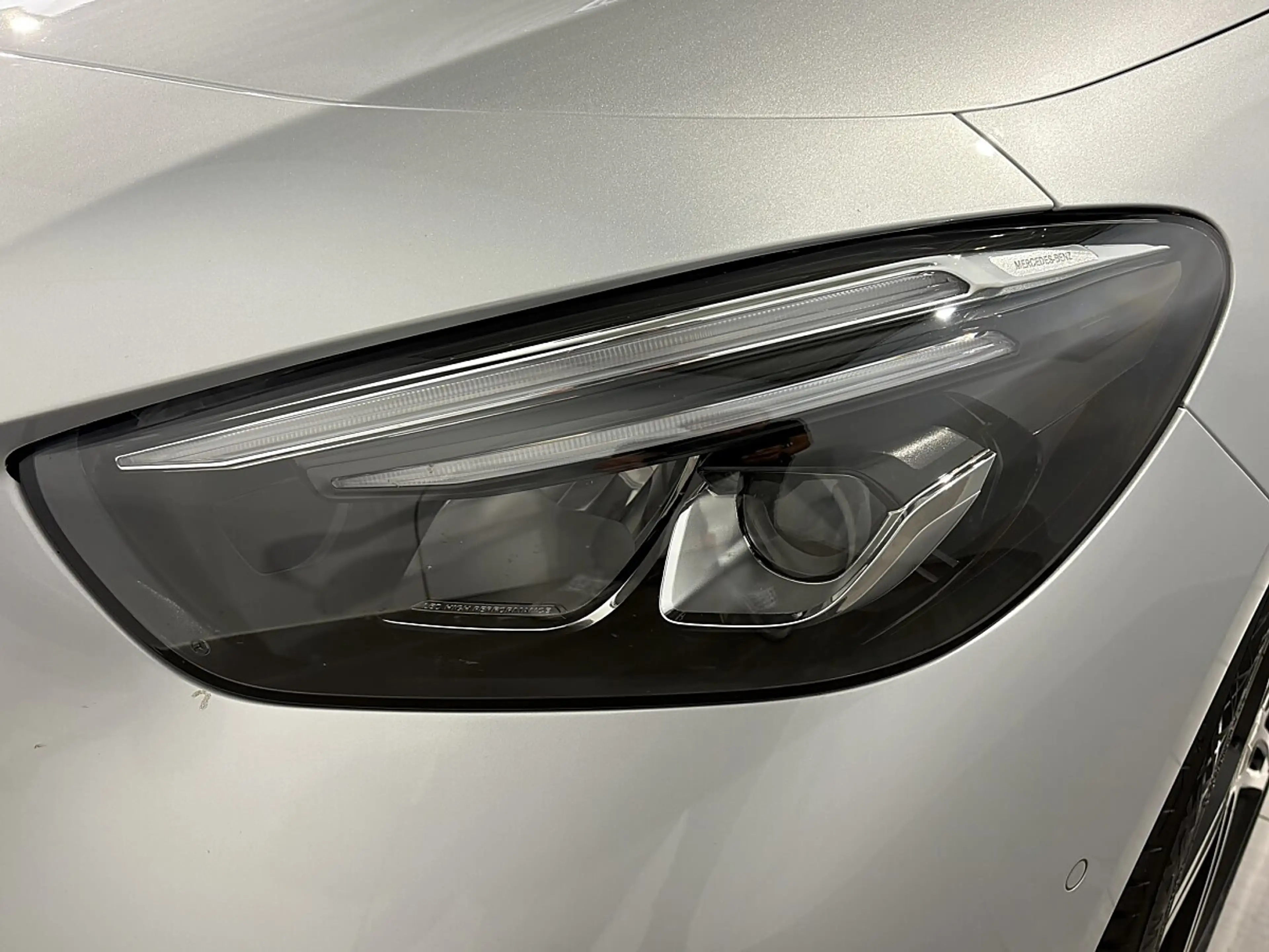 Mercedes-Benz B 250 e PHEV Aut. — photo 5