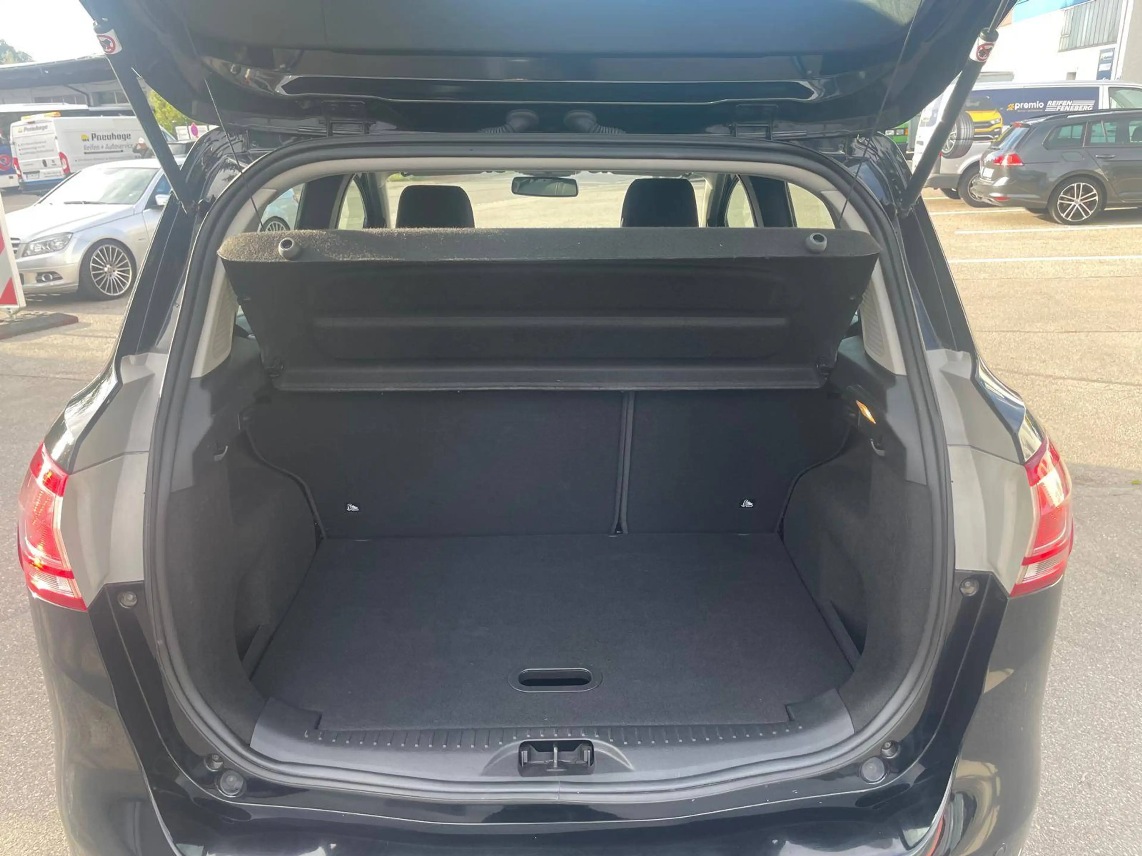 Ford B-Max B-MAX 1.0 EcoBoost Titanium*Klima*Navi*HU/AU Neu* — photo 8