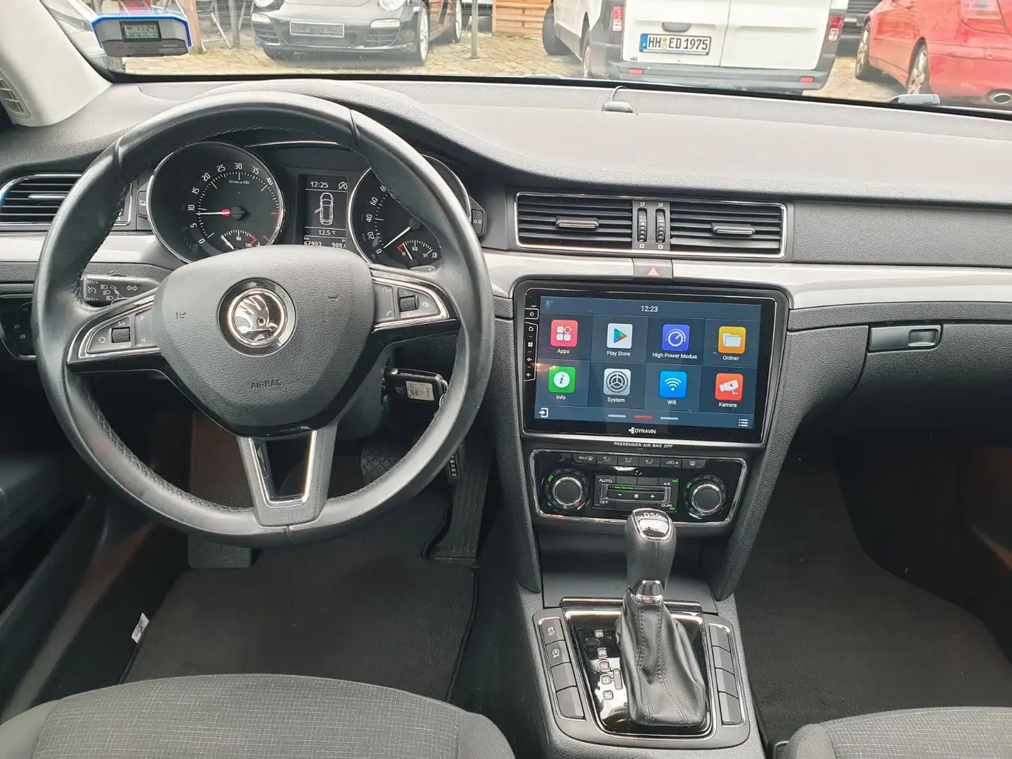 Skoda Superb Combi Active*Tempomat*Automatik* Silber - 2