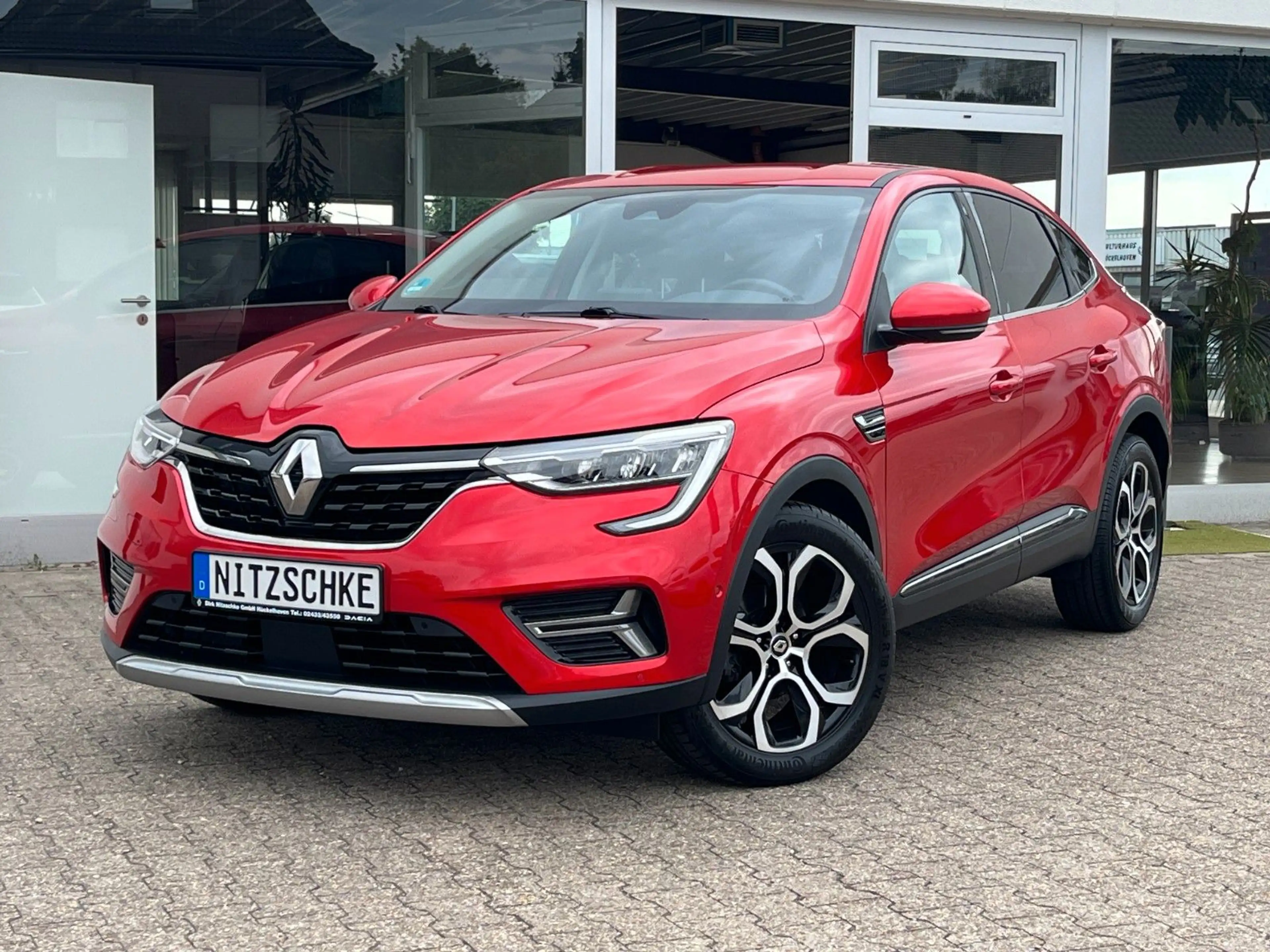 Renault Arkana Intens EDC (8 RÄDER, SHZ, BOSE, KLIMA)