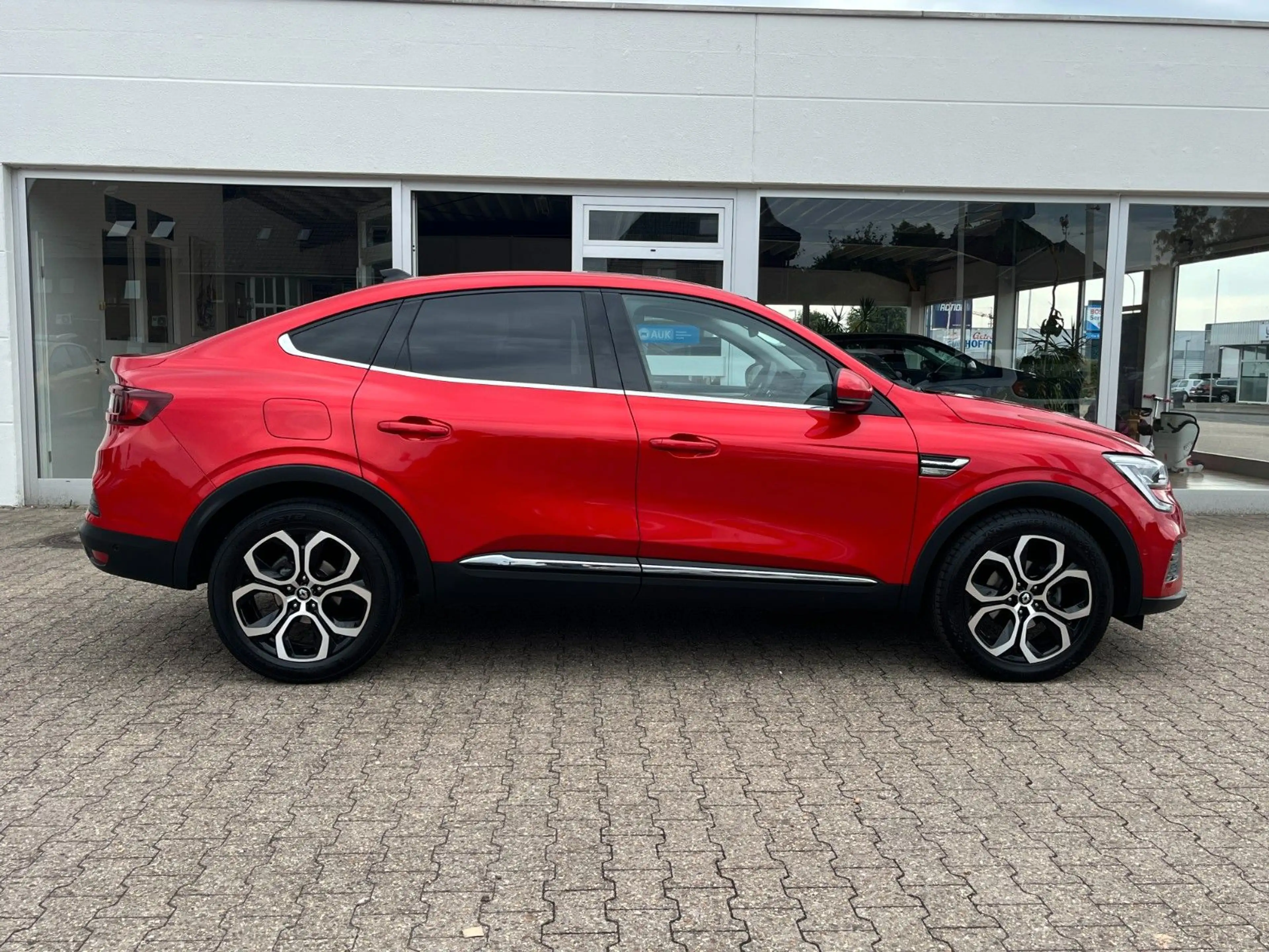 Renault Arkana Intens EDC (8 RÄDER, SHZ, BOSE, KLIMA) — photo 4