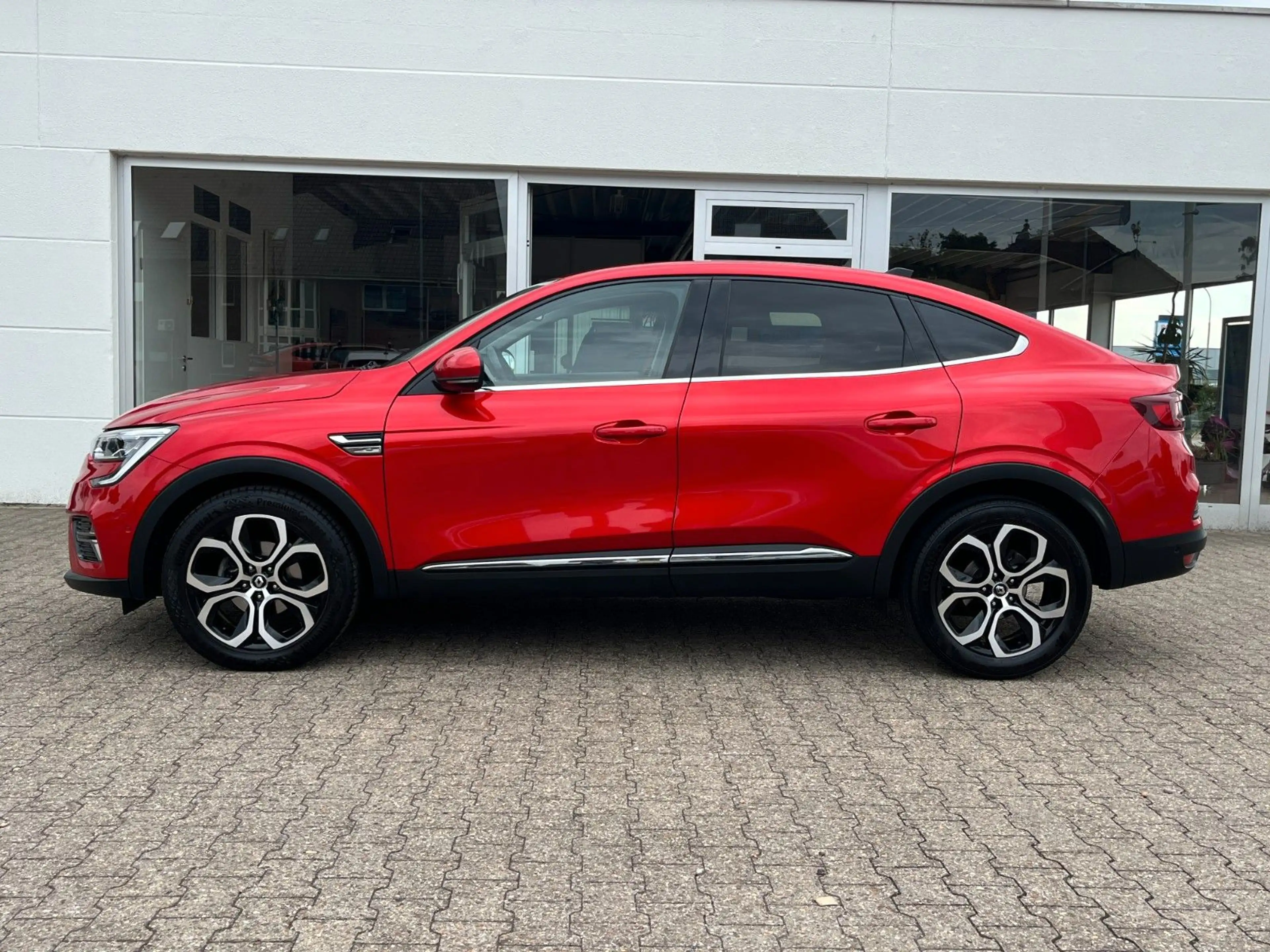 Renault Arkana Intens EDC (8 RÄDER, SHZ, BOSE, KLIMA) — photo 3
