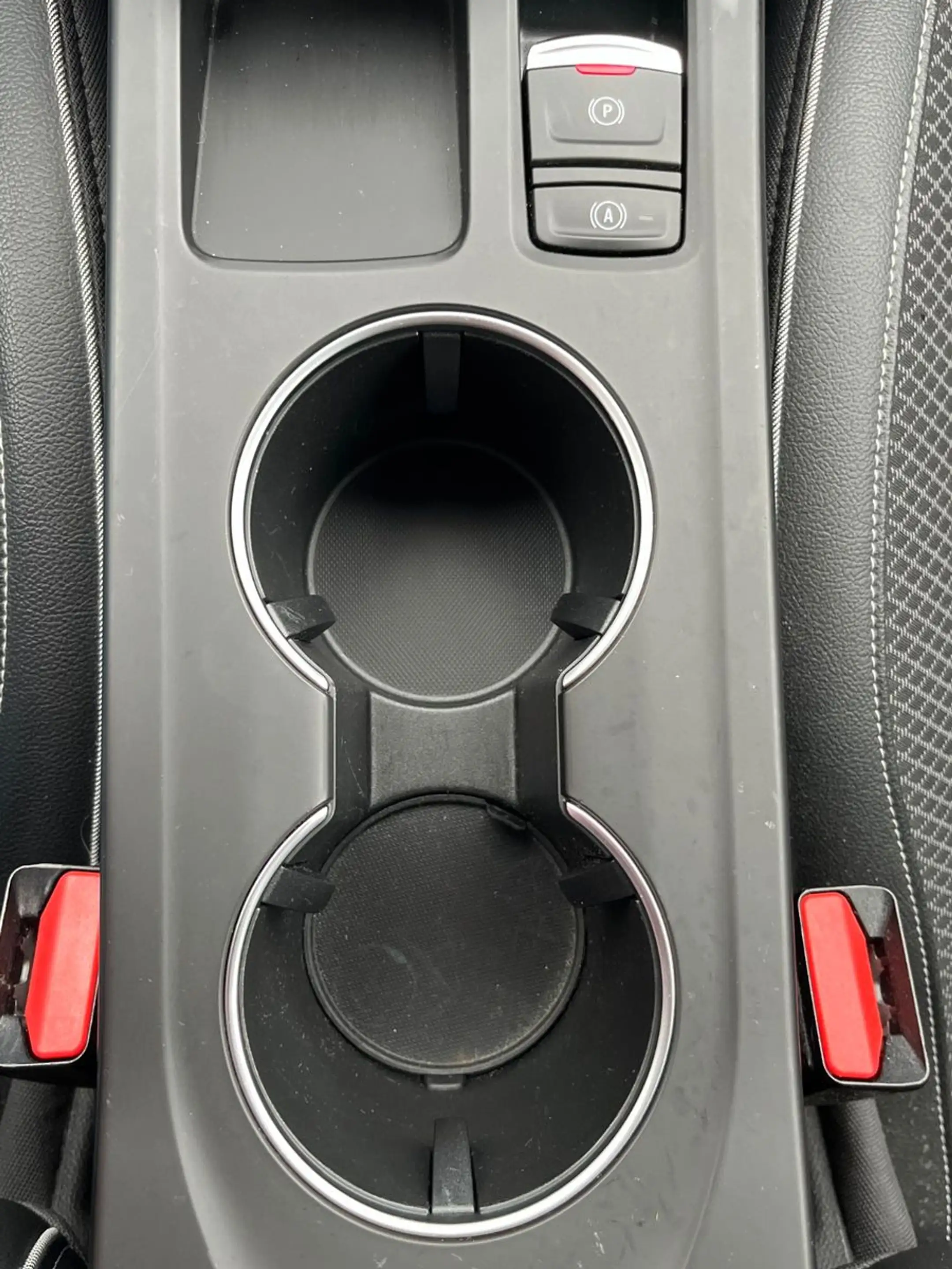 Renault Arkana Intens EDC (8 RÄDER, SHZ, BOSE, KLIMA) — photo 14