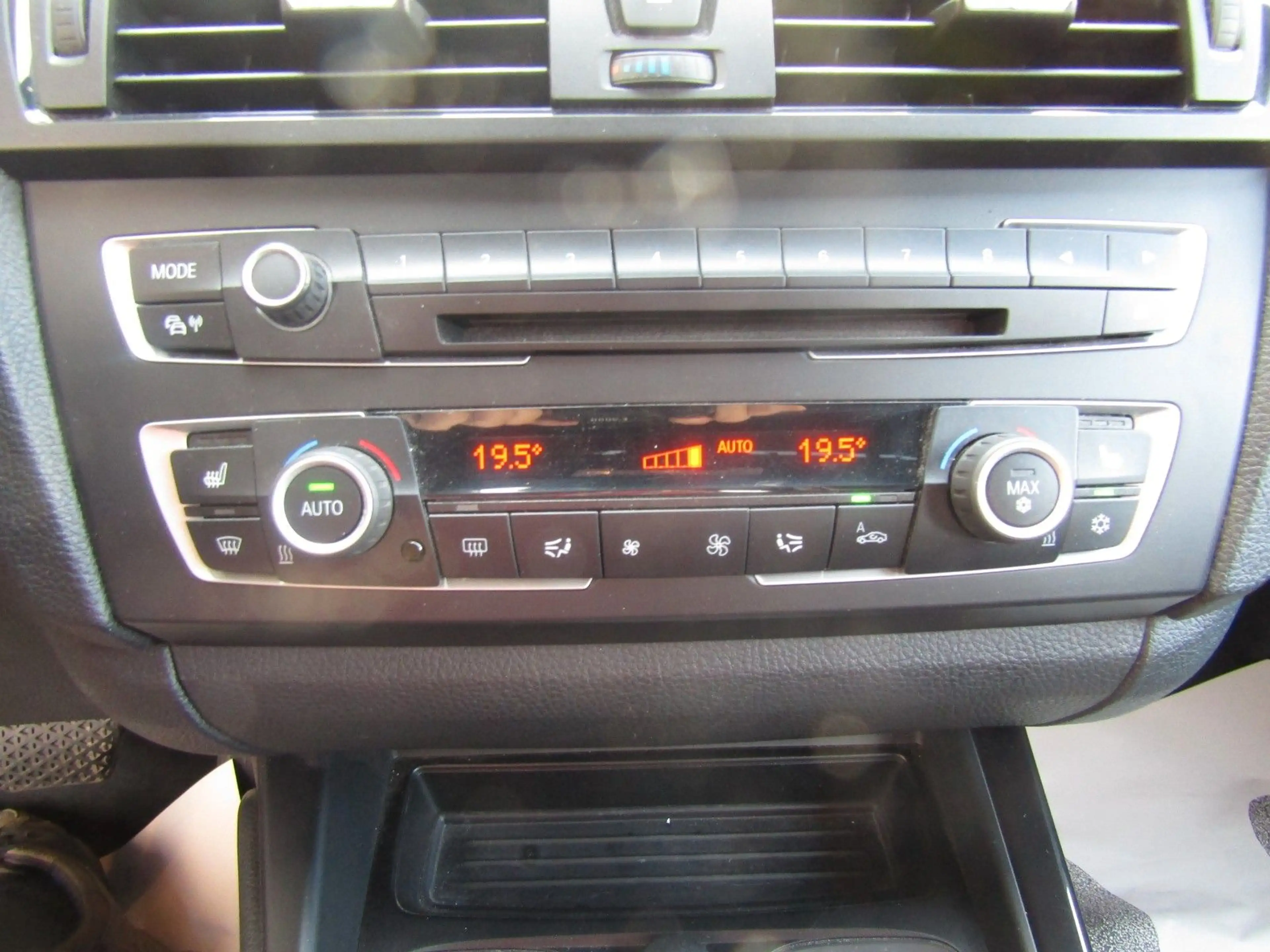 BMW 125 BMW  125 d   Sport Line  Leder  EGSD  Navi Prof. — photo 13
