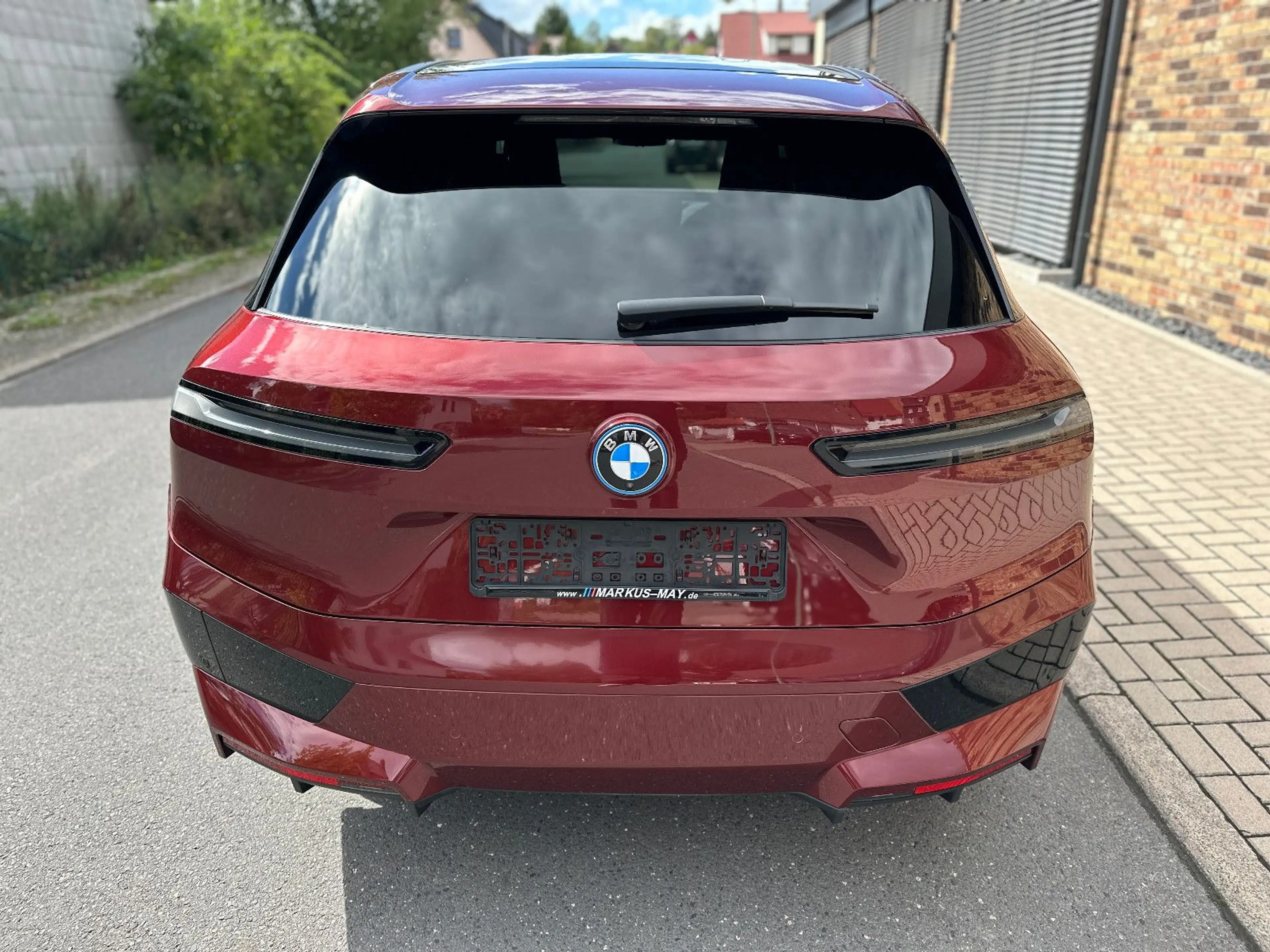 BMW iX 50 Sportpaket 2AchsLF Pano CockpProf DAProf — photo 5