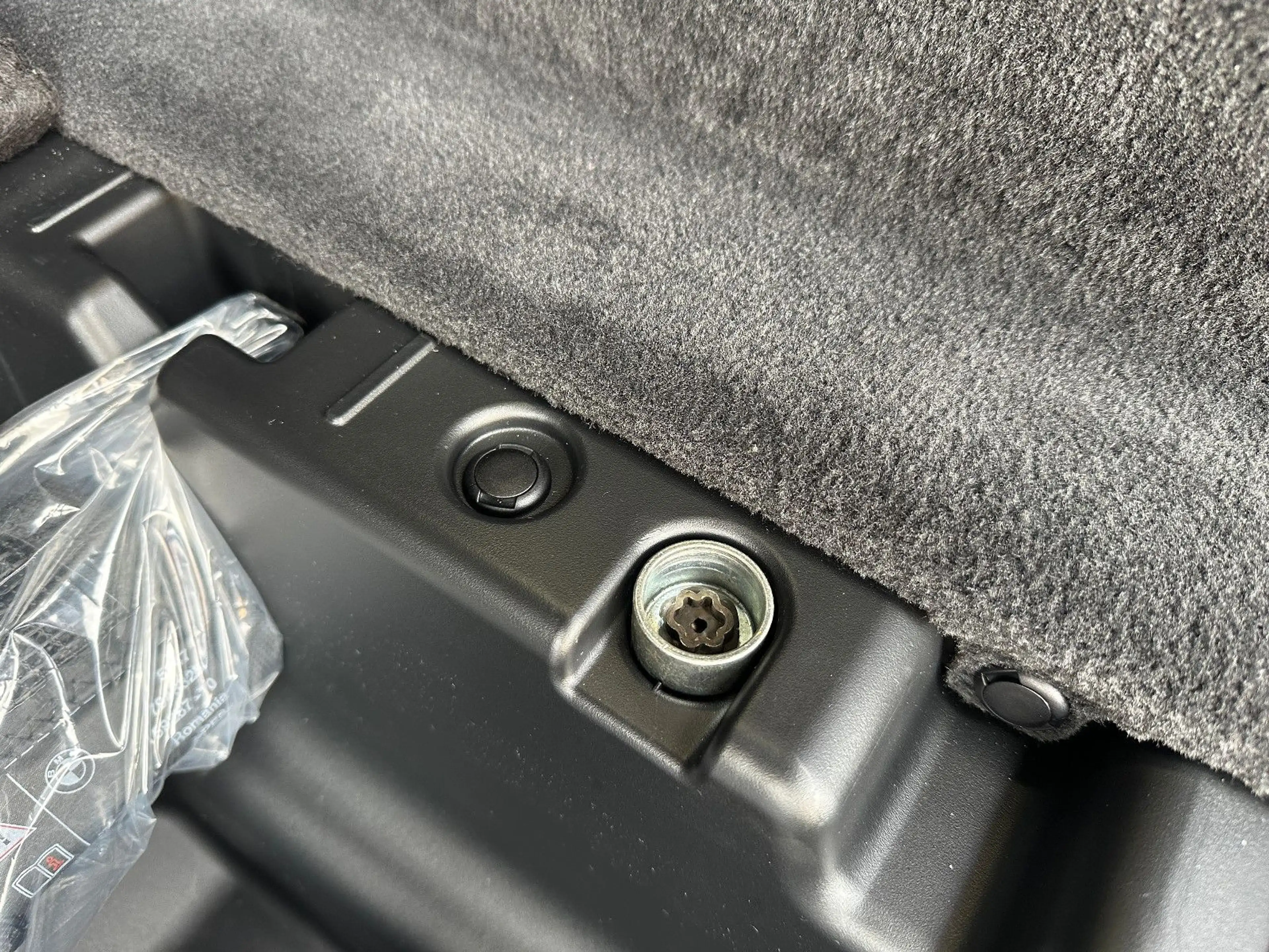 BMW iX 50 Sportpaket 2AchsLF Pano CockpProf DAProf — photo 23
