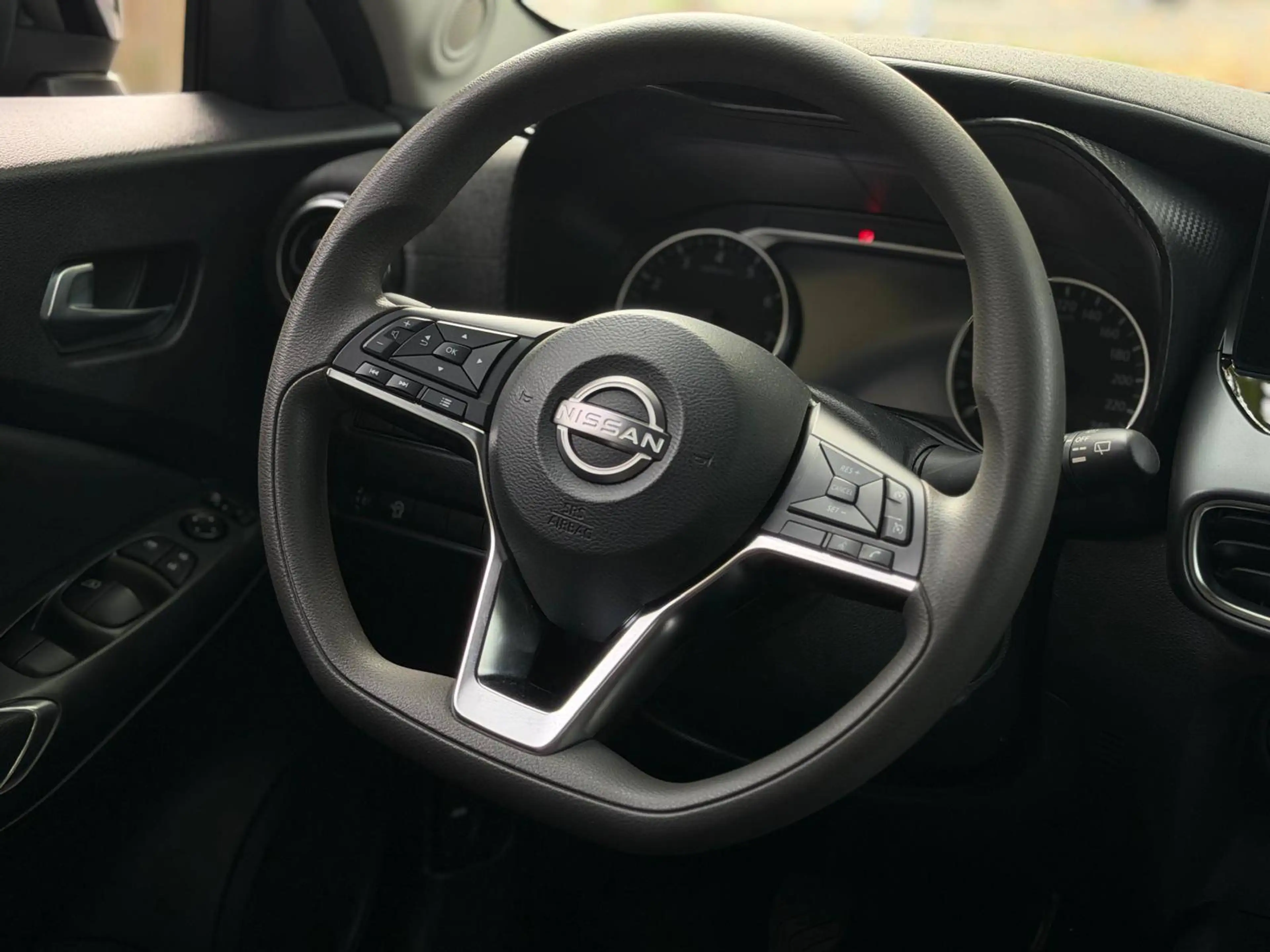 Nissan Juke 1.0 DIG-T Acenta Acenta - Garantie constructeur 03/2028 + Contrat d'entretien 3 ans + Etat neuf — photo 23