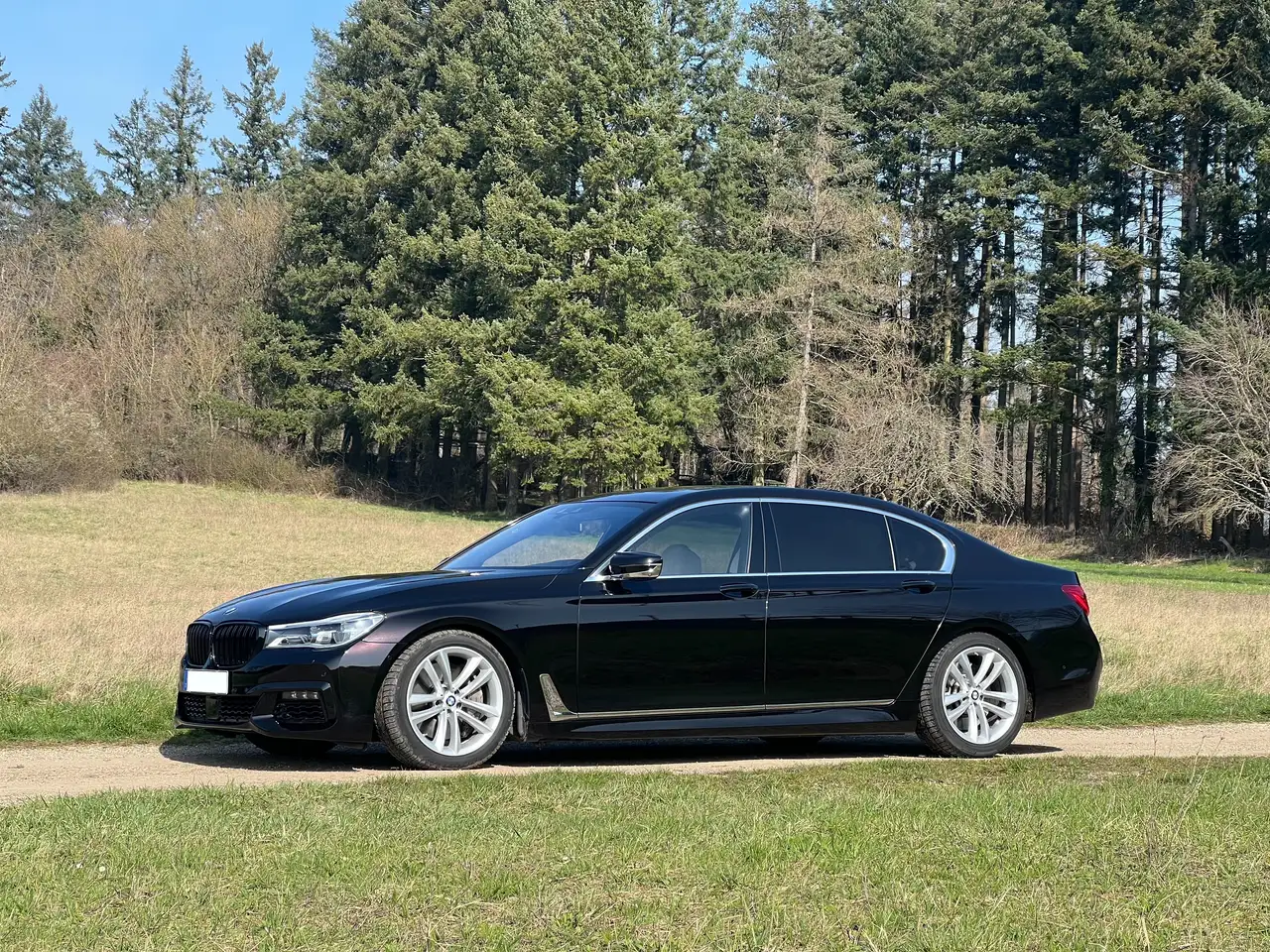 BMW 750