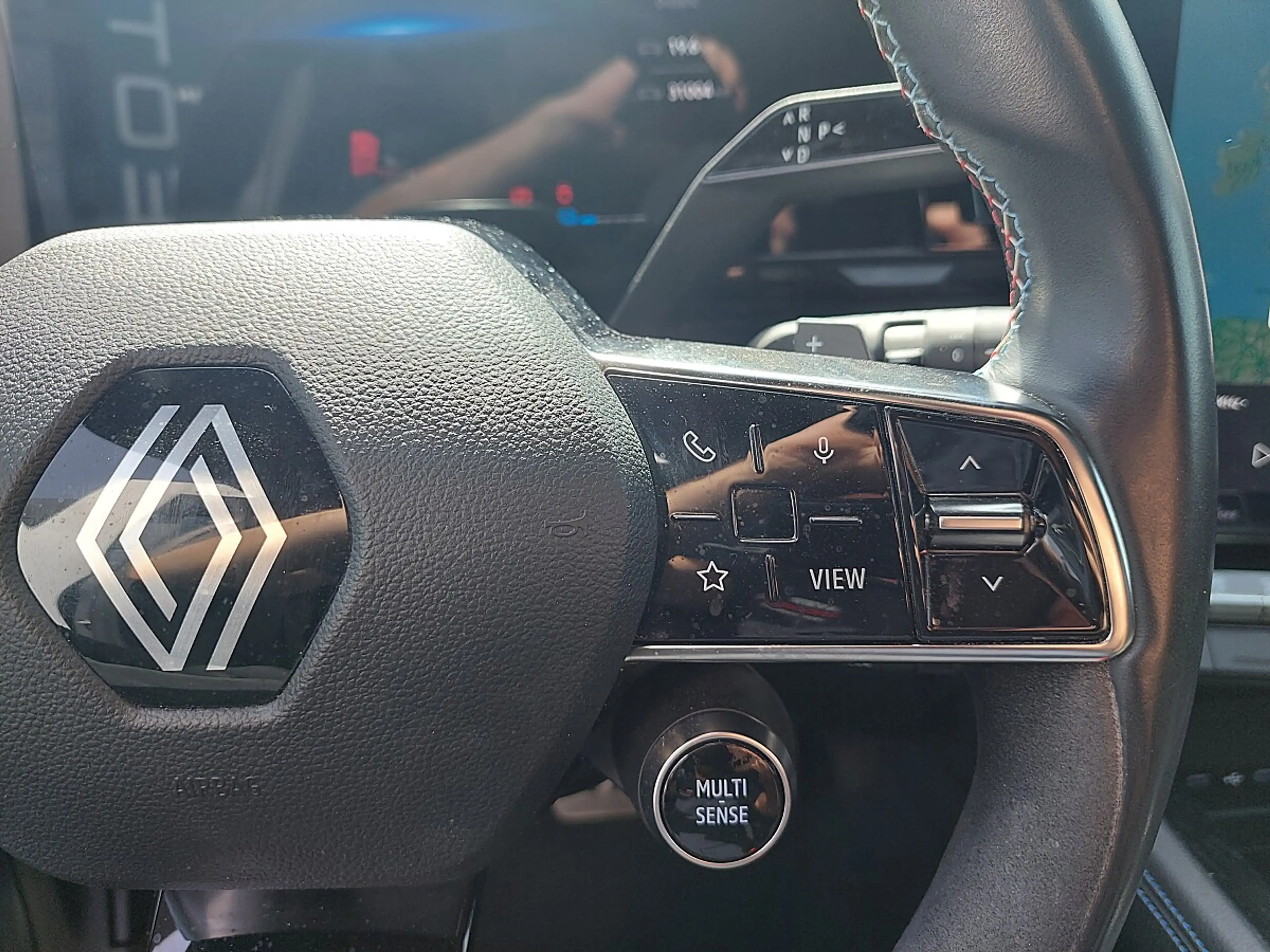 Renault Espace E-Tech Full Hybrid 200 7stz. Esprit Alpine Aut. — photo 14
