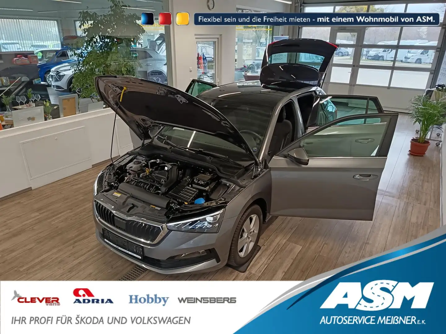 Skoda Scala Style 1,5 TSI DSG*PANO*LED*DAB*ALLWETTER* Gris - 1
