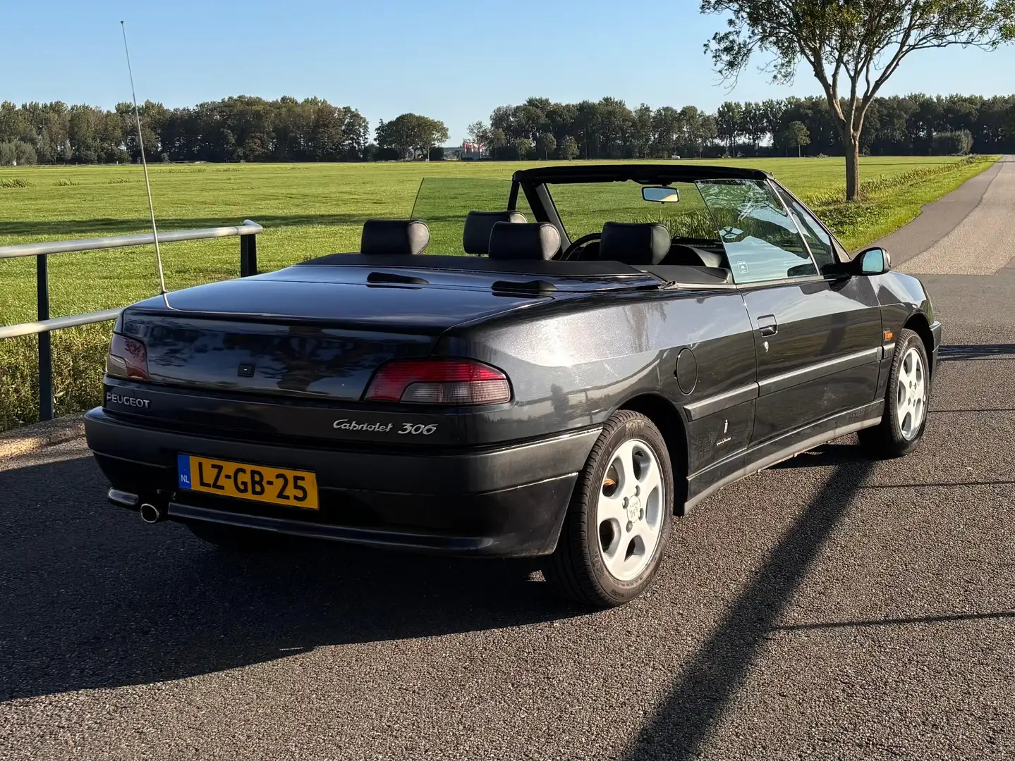 Peugeot 306 Peugeot 306 Cabriolet 2.0 youngtimer Siyah - 2