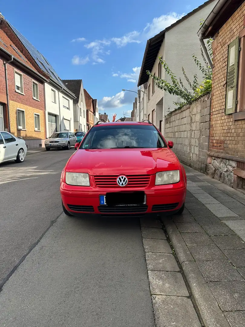 Volkswagen Bora Variant 1.9 TDI Rot - 2