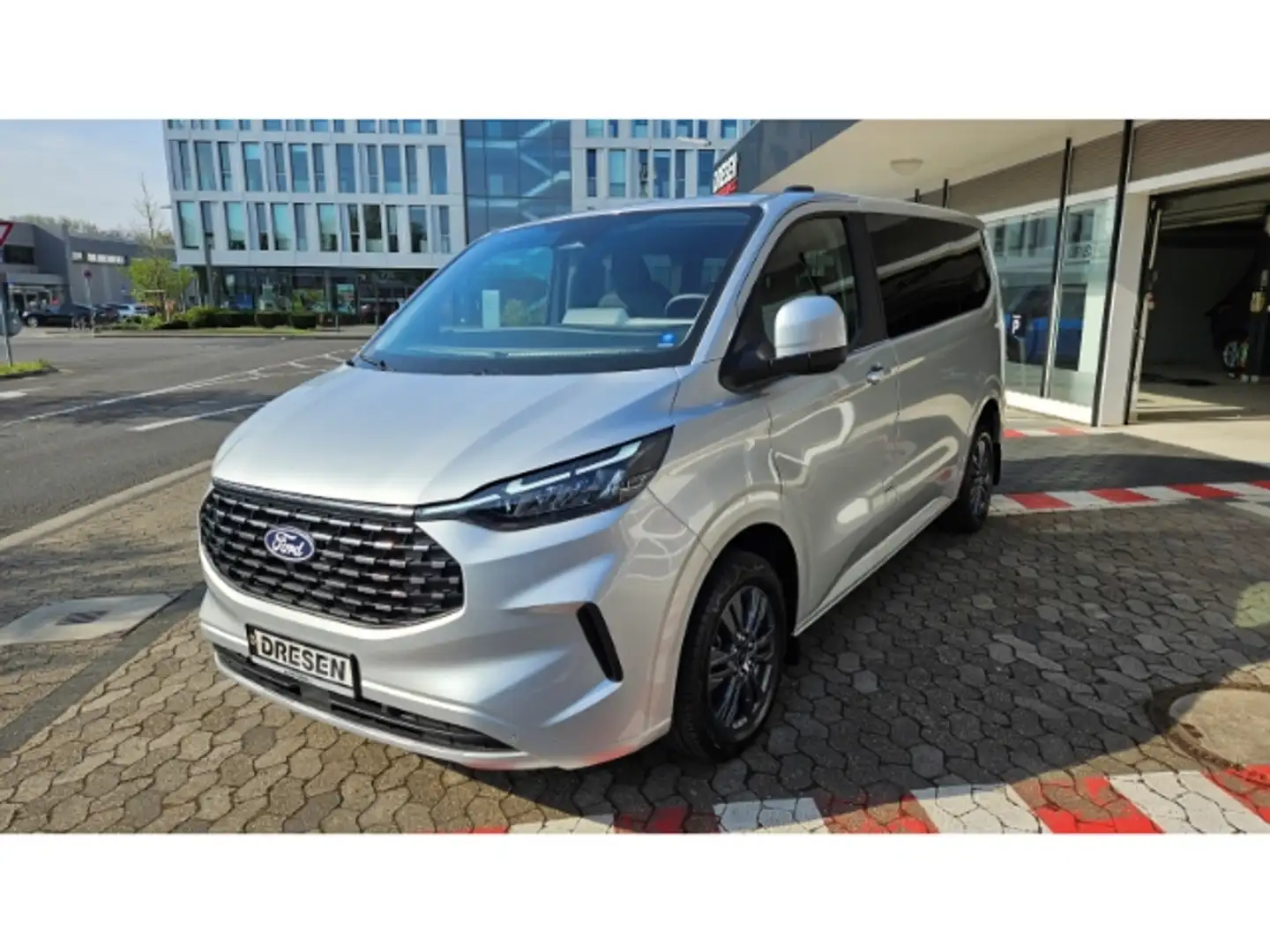 Ford Tourneo Custom Titanium 320 L1+ Automatikgetriebe + Klimaautomati Silber - 2