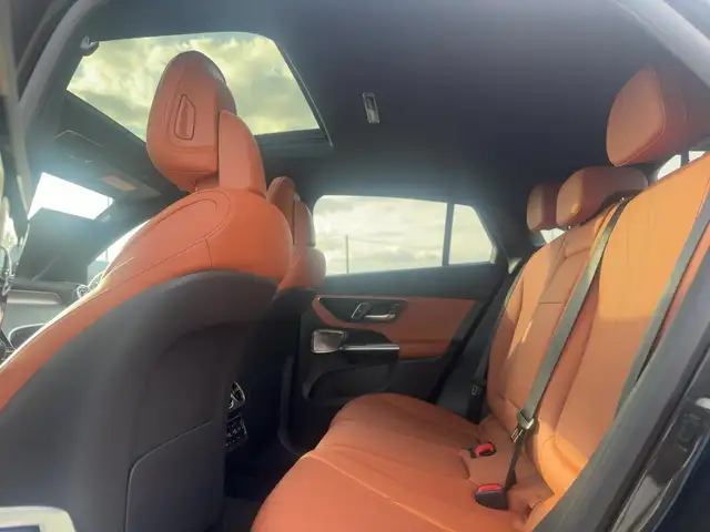 Mercedes-Benz GLC 400 e 4MATIC Coupé mit EQ Hybrid Technologie Ansicht 8