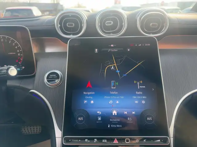 Mercedes-Benz GLC 400 e 4MATIC Coupé mit EQ Hybrid Technologie Ansicht 11