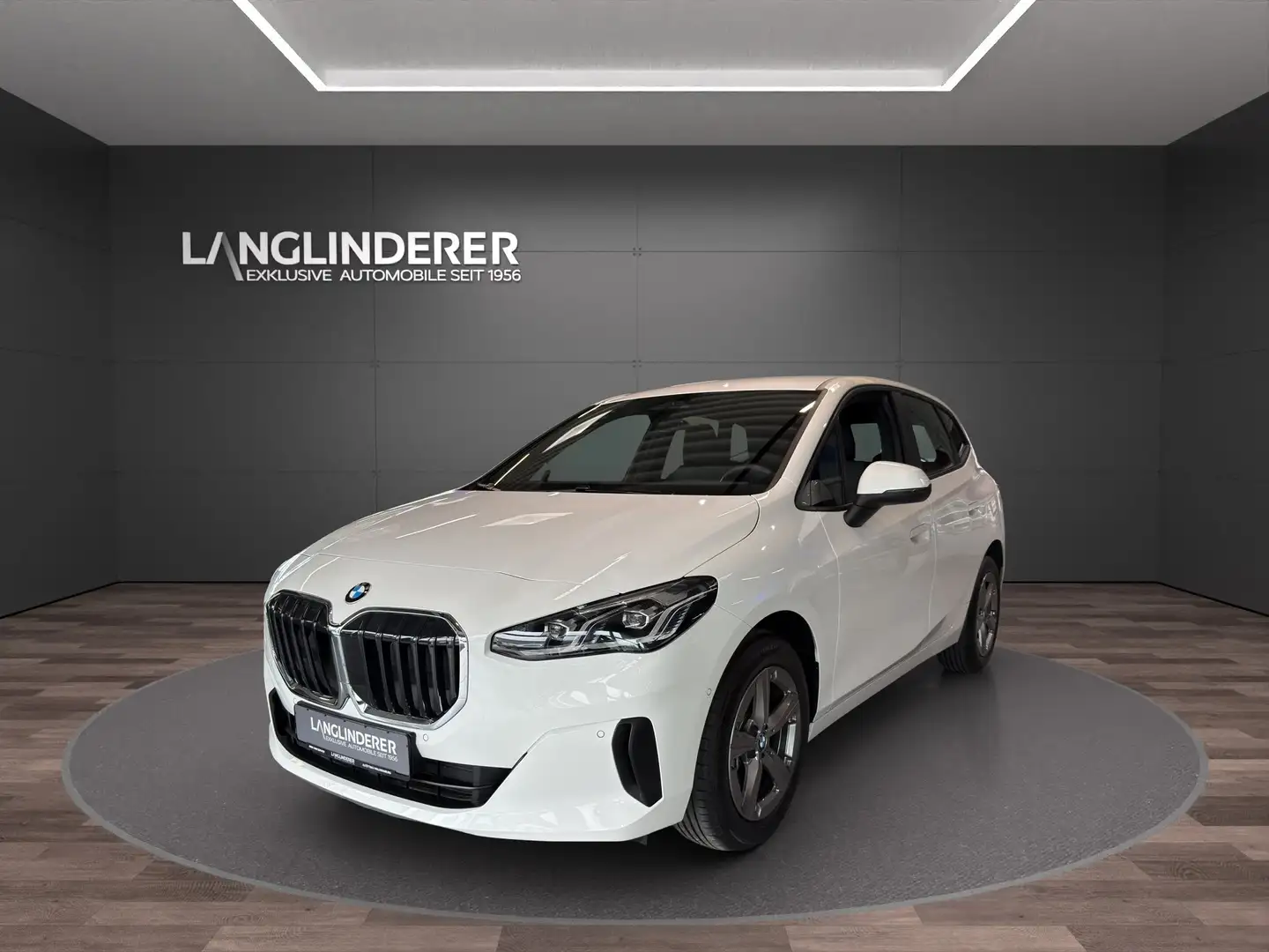 BMW 218 i Active Tourer PremiumPaket Rückfahrkamera Weiß - 1