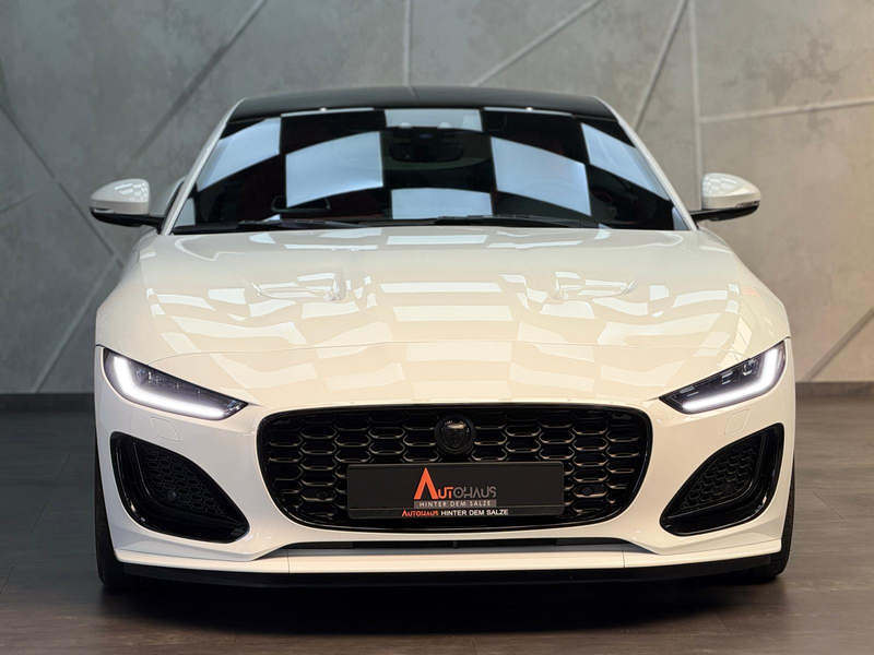 Jaguar F-Type R-Dynamic Black AWD 5.0 V8 Kompressor — photo 4