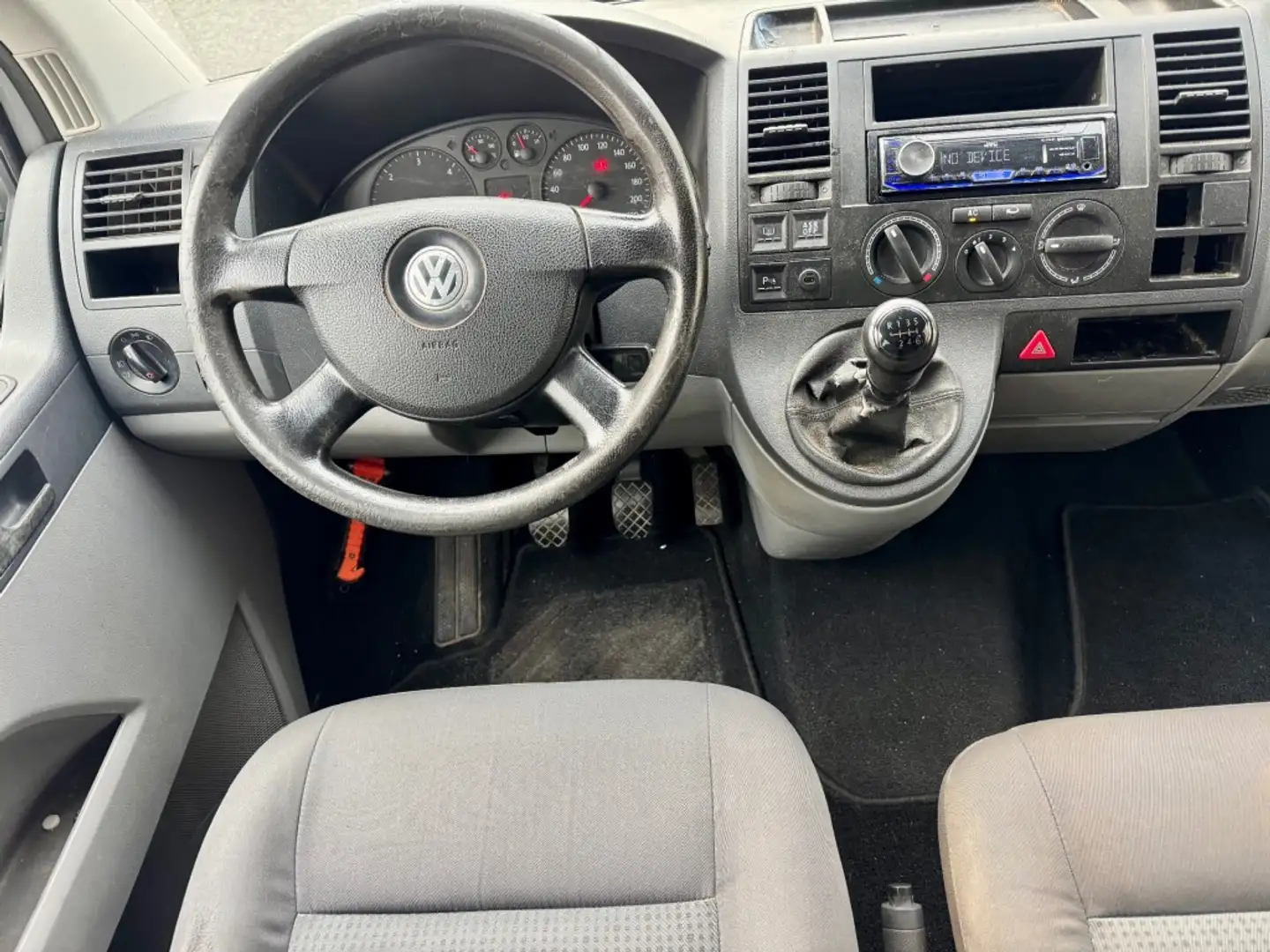 Volkswagen T5 Kombi 2.5 TDI 340 Highline DC 6 pers AIRCO LMV PDC RIJDT Grijs - 2