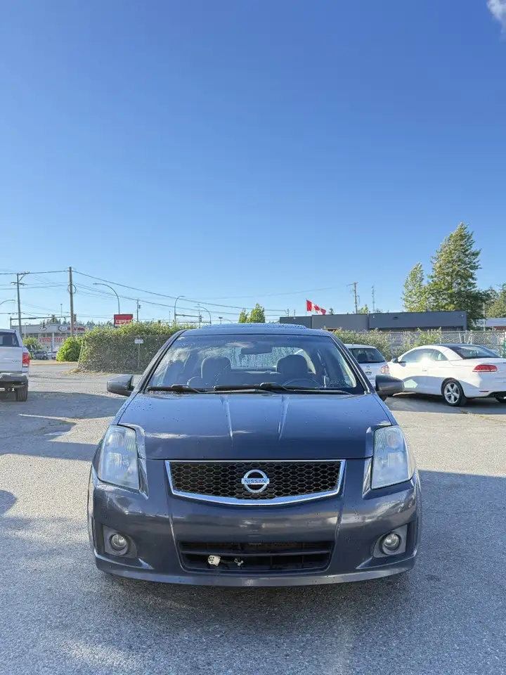 Nissan Sentra снимка Nissan Sentra