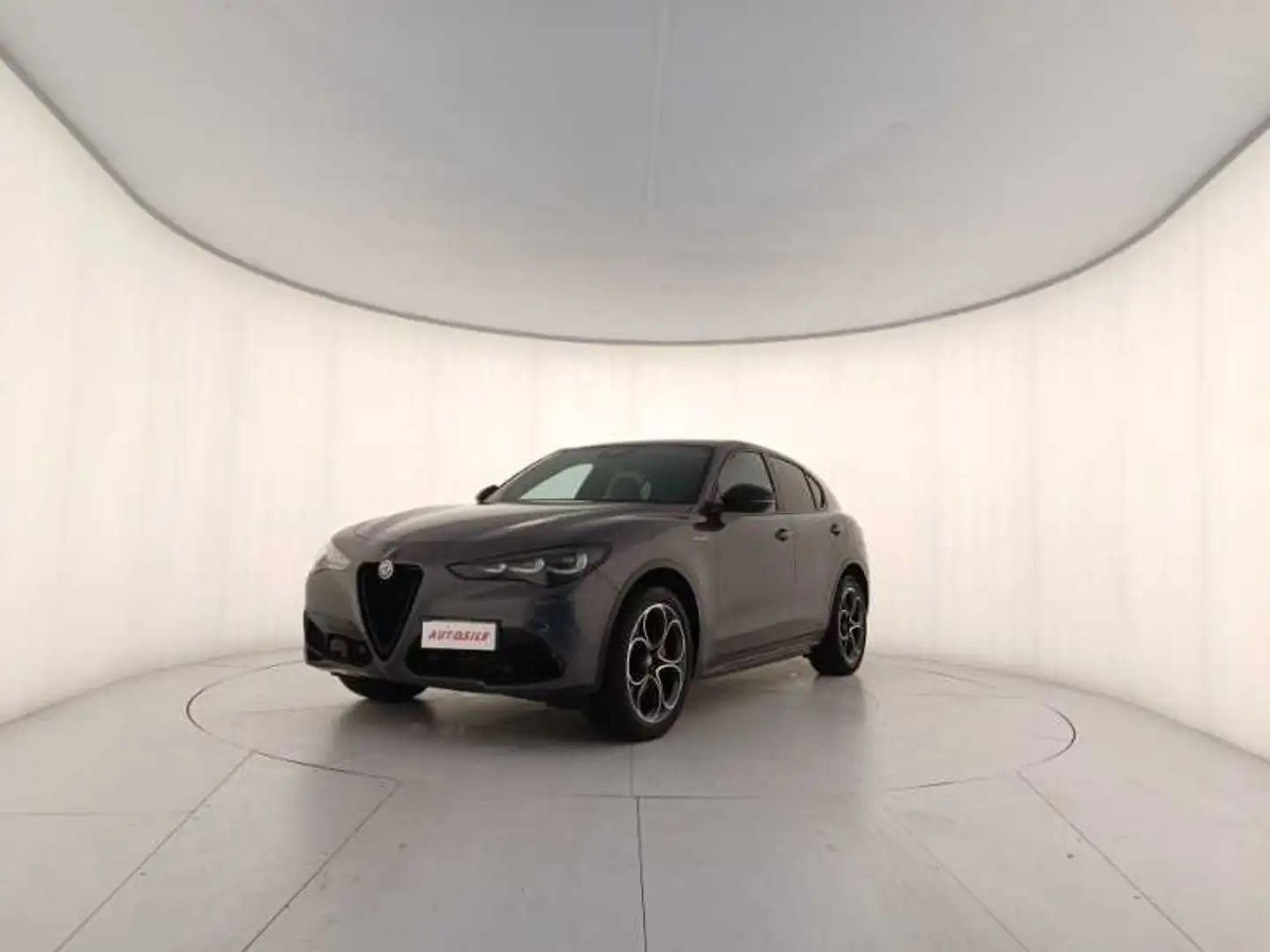 Alfa Romeo Stelvio 2023 2.2 t Veloce Q4 210cv auto Grigio - 1