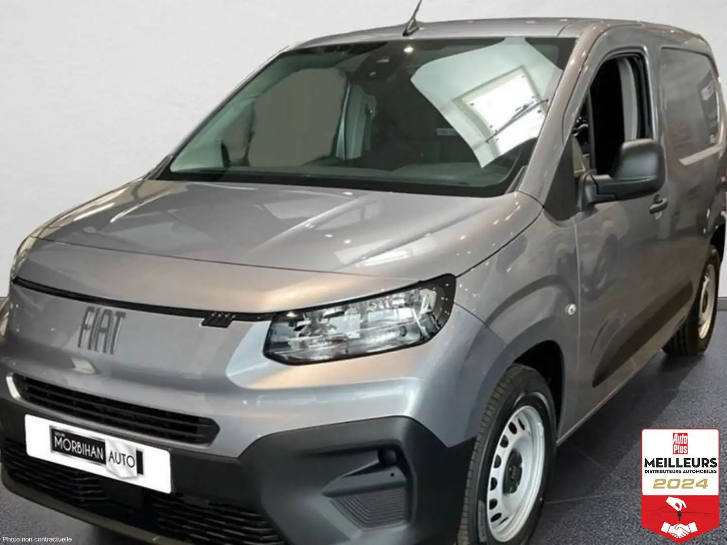 Fiat Doblo -e cargo fourgon m 800 kg electrique 100 kw batterie 54 kwh Gris - 1