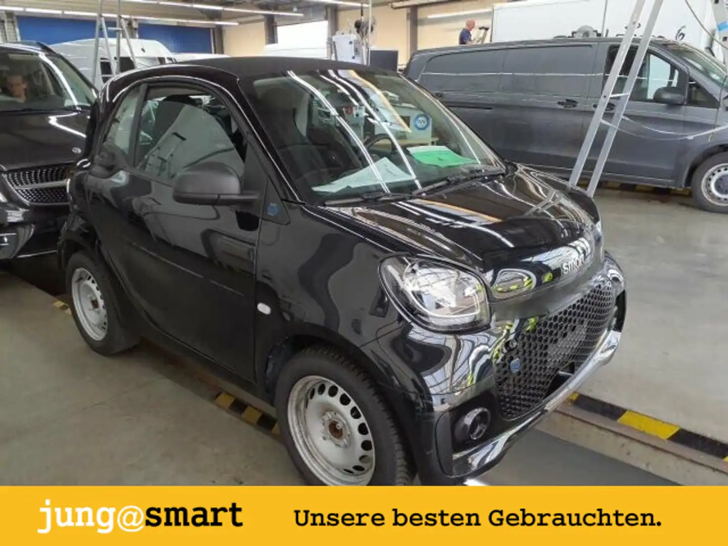 smart forTwo EQ Schwarz - 1