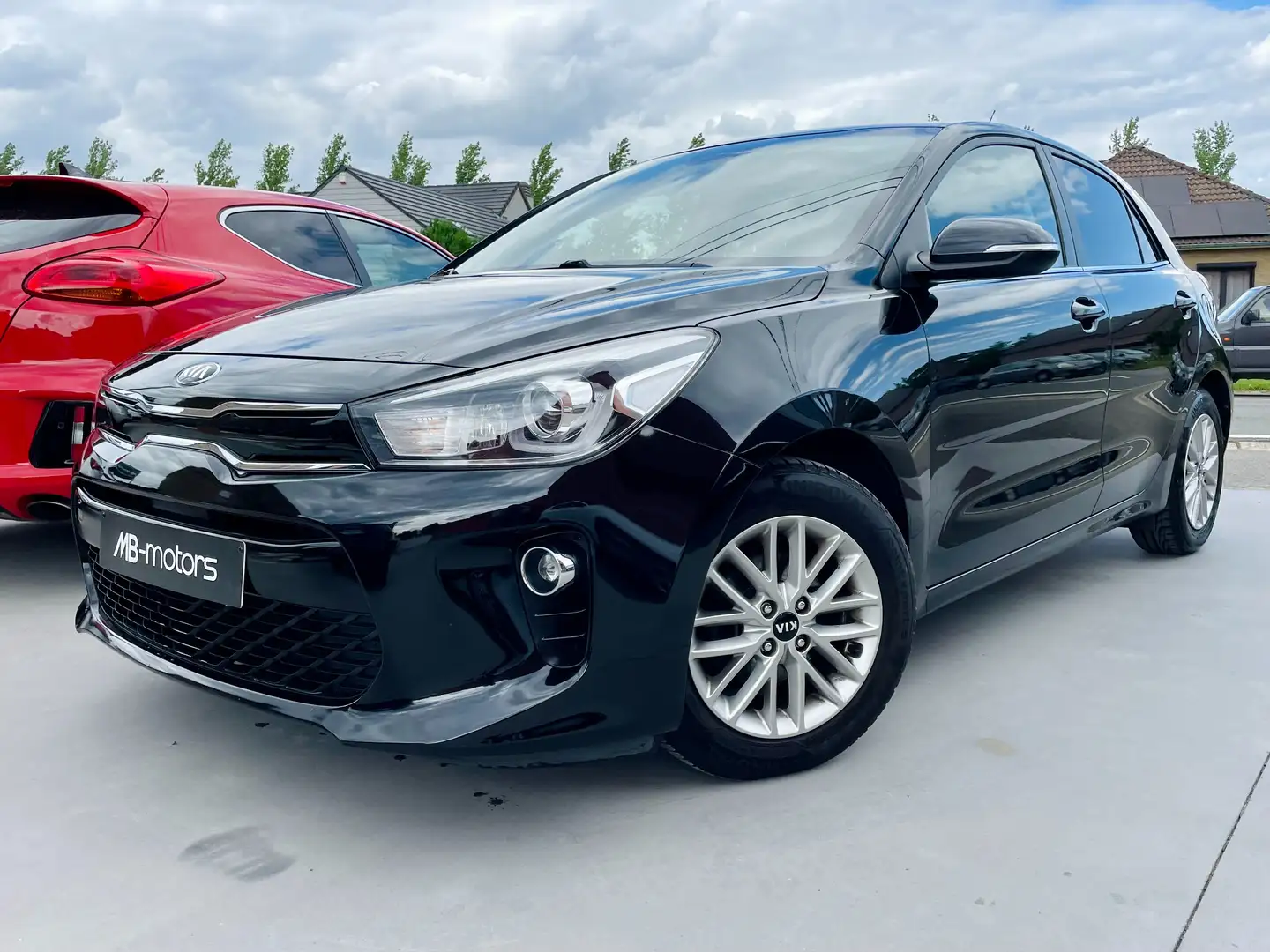 Kia Rio Rio 1.2i*1er PROP*NAVI*CAMERA*GARANTIE* Zwart - 1