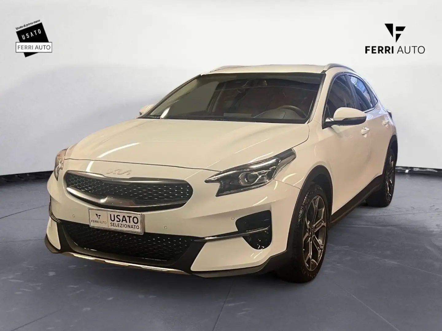 Kia XCeed 1.5 T-GDi 160 CV MHEV iMT High Tech Bianco - 1