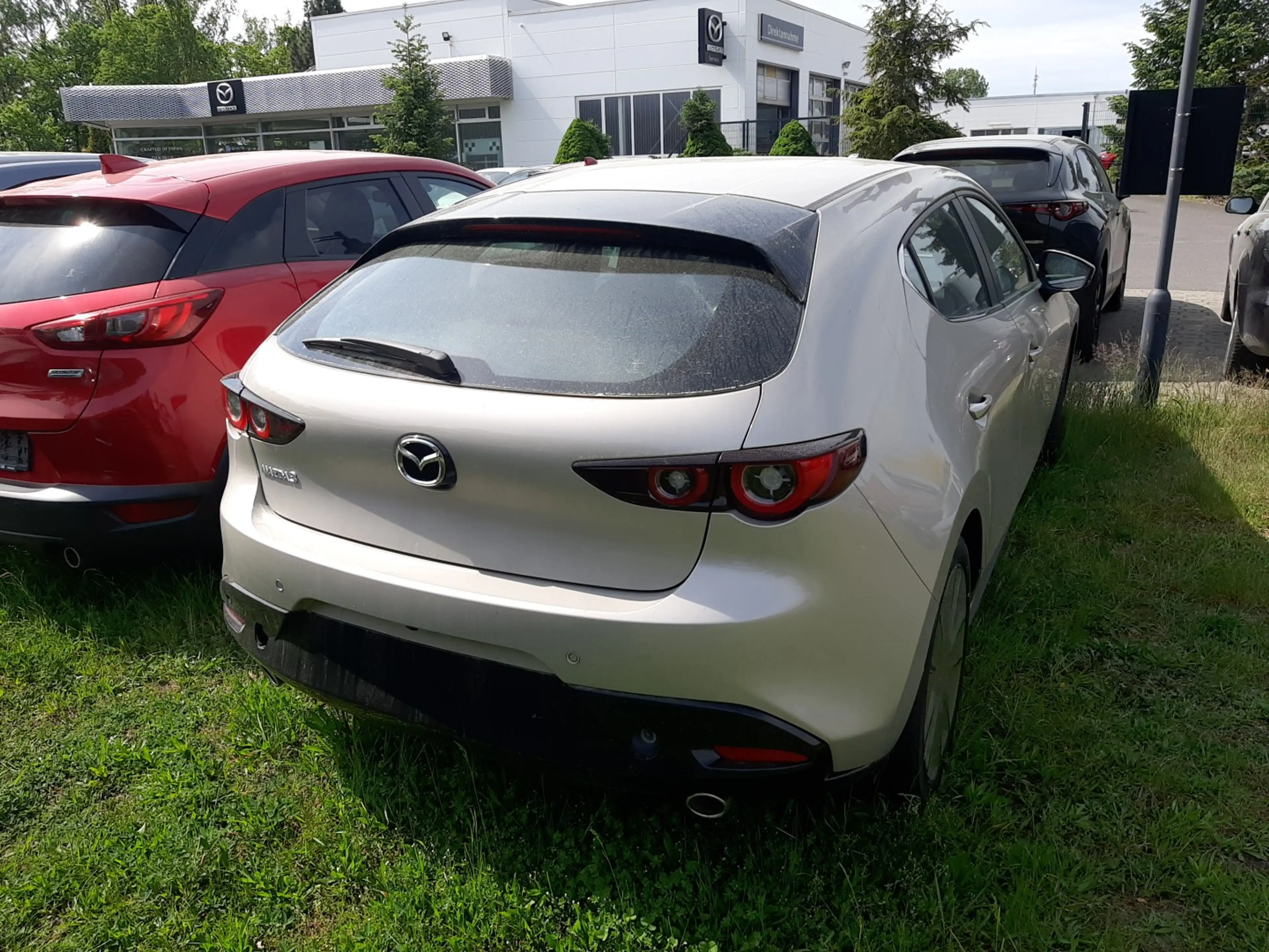 Mazda 3 2.5L e-SKYACTIV G 140ps 6MT FWD Centre-Line — photo 4