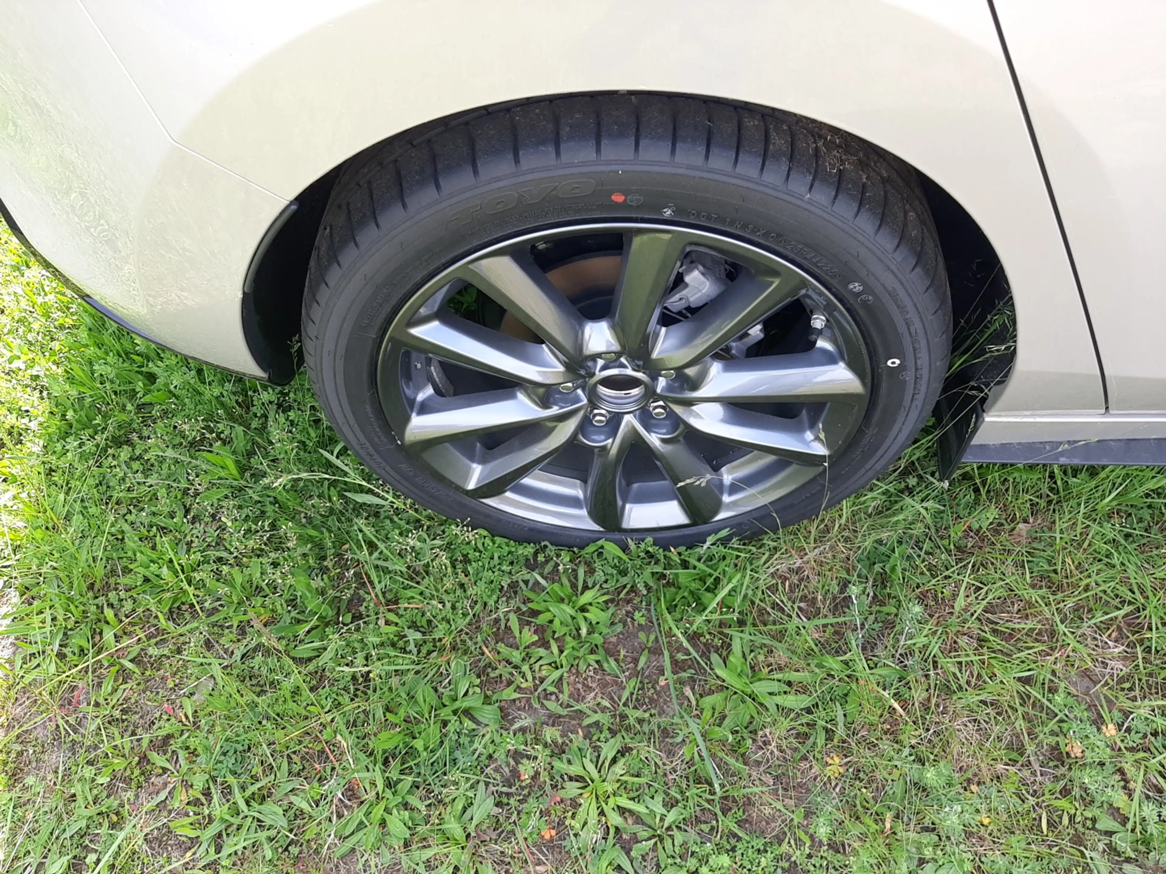 Mazda 3 2.5L e-SKYACTIV G 140ps 6MT FWD Centre-Line — photo 5