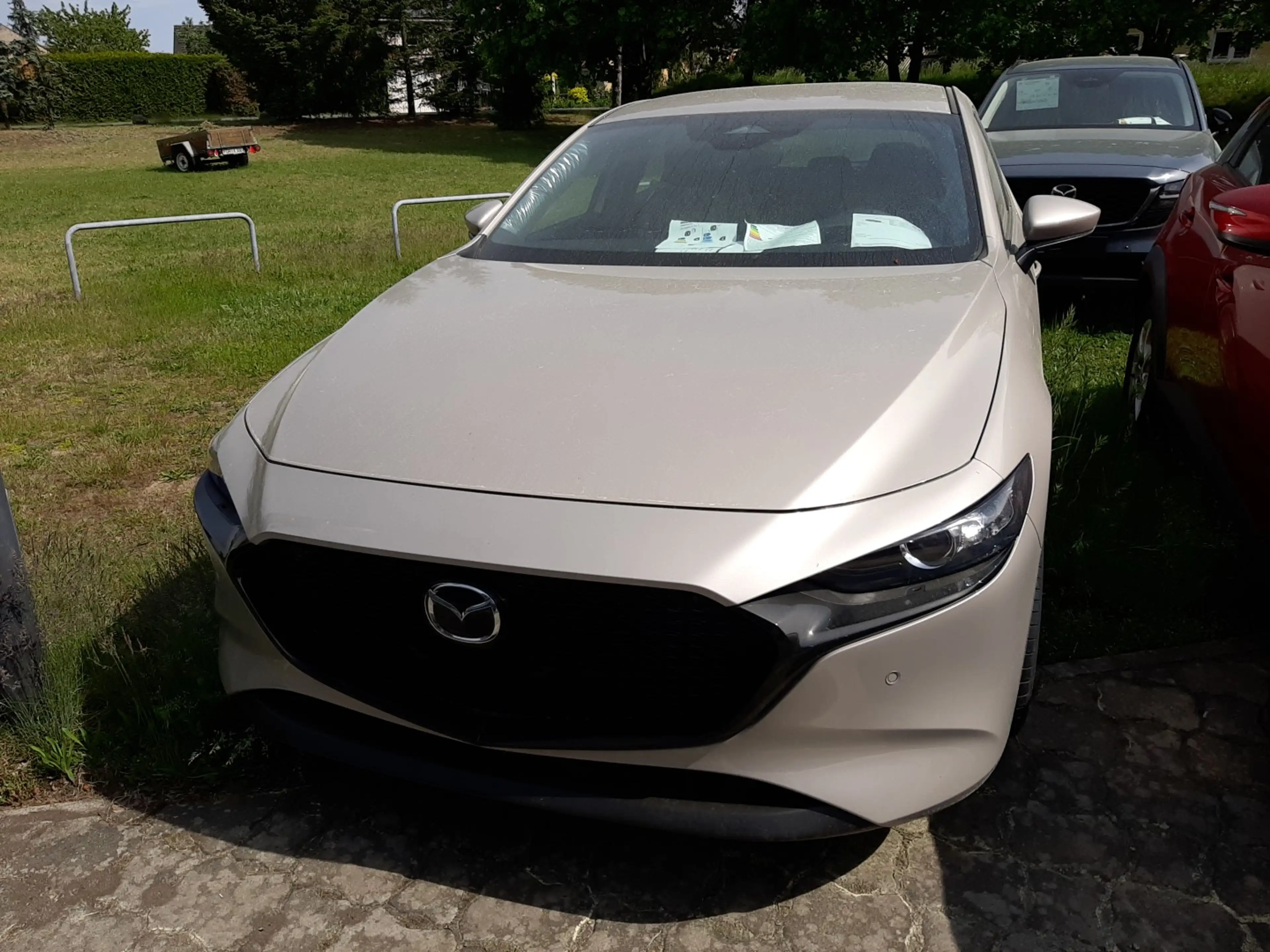 Mazda 3 2.5L e-SKYACTIV G 140ps 6MT FWD Centre-Line — photo 2