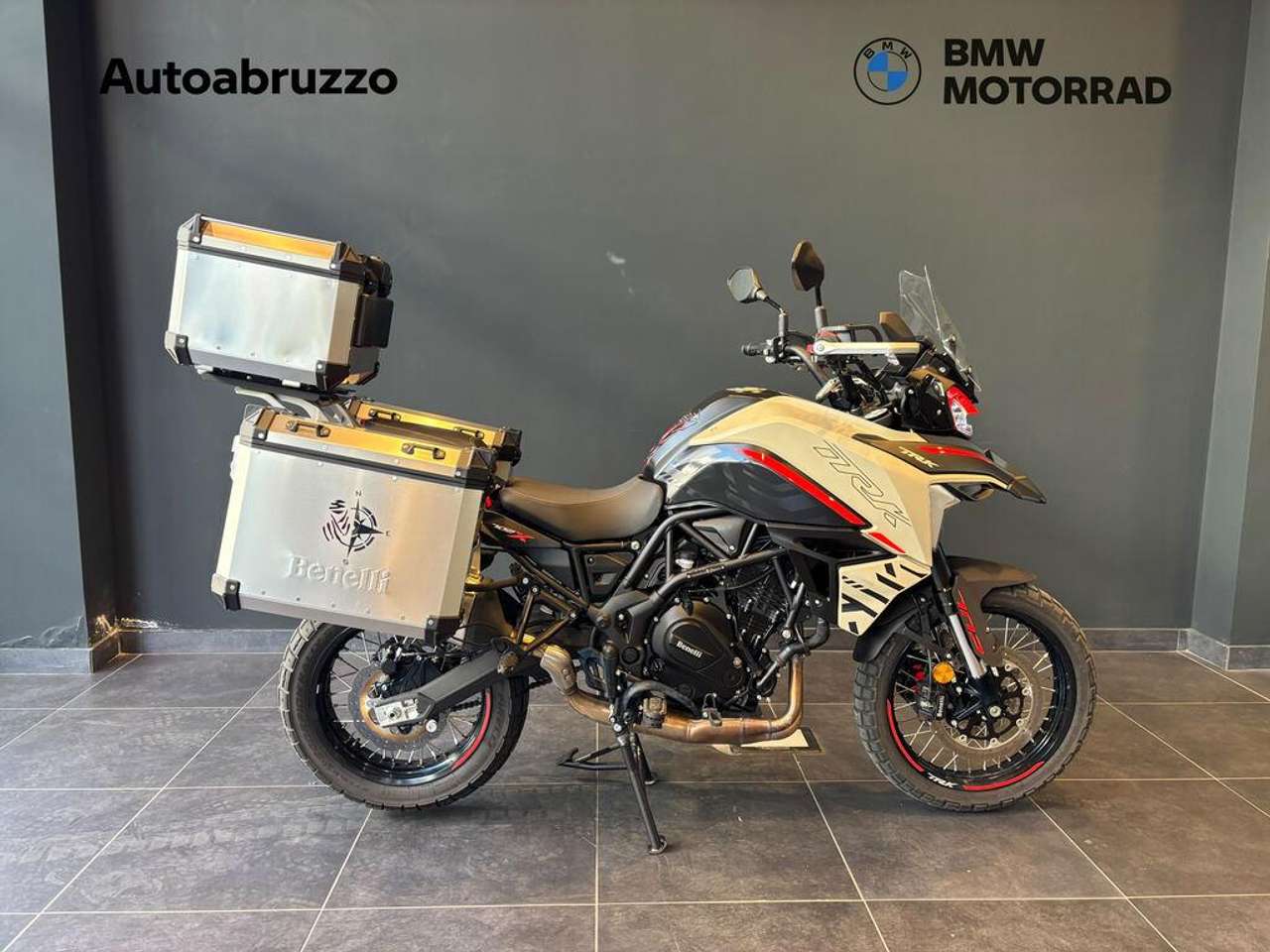 Benelli TRK 702 X abs my23