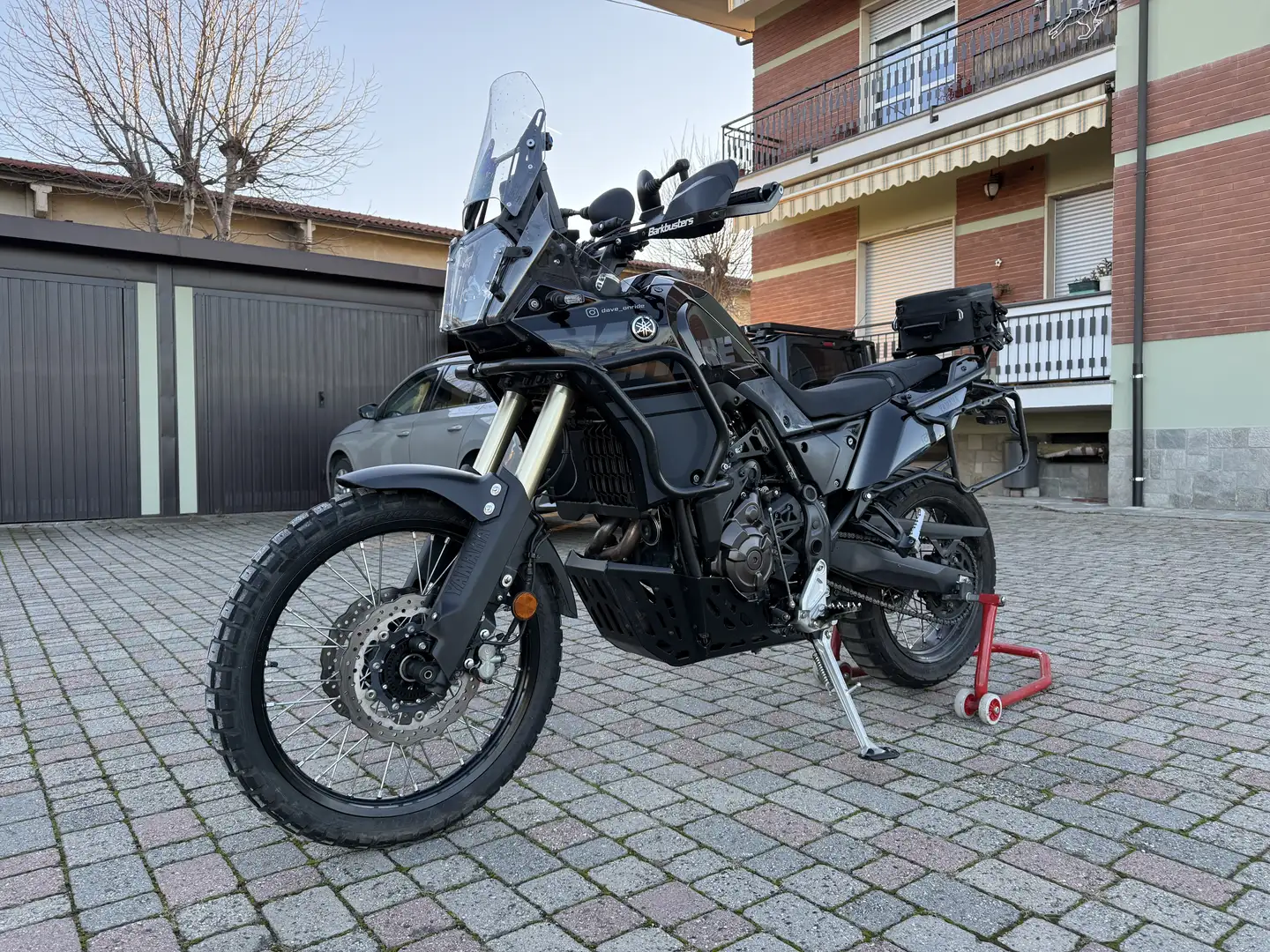 Yamaha XTZ 660 Midnight Black - 1