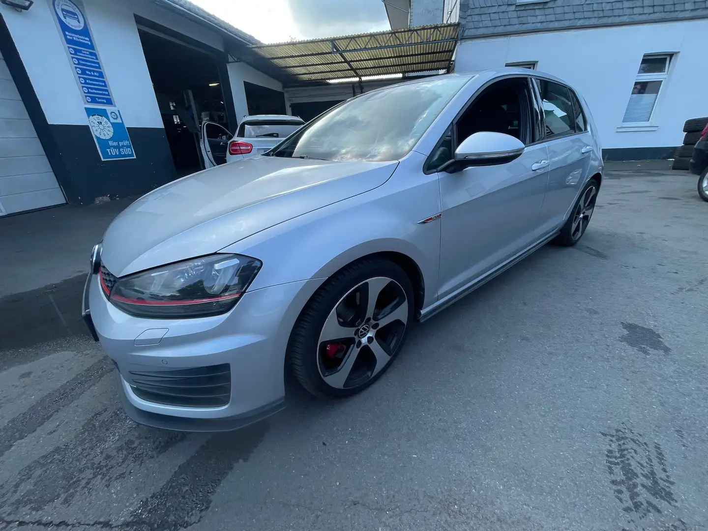 Volkswagen Golf GTI GTI BMT*MAXTON DESIGN* Silber - 1