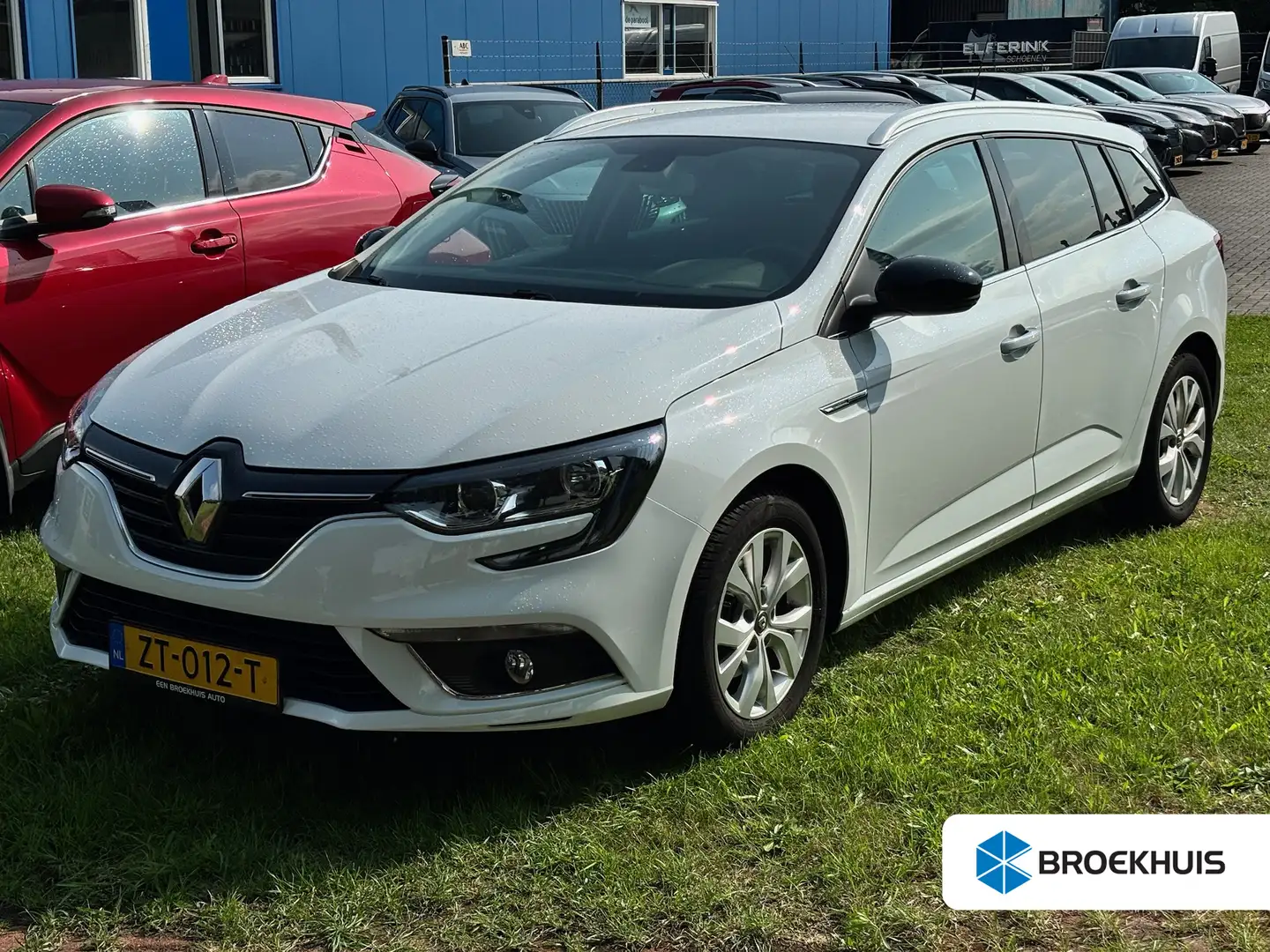 Renault Megane 1.3 TCe Limited Automaat 140pk | Apple carplay | A Wit - 1