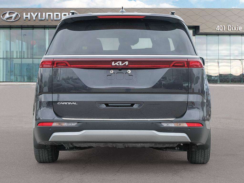 2023 Kia Carnival