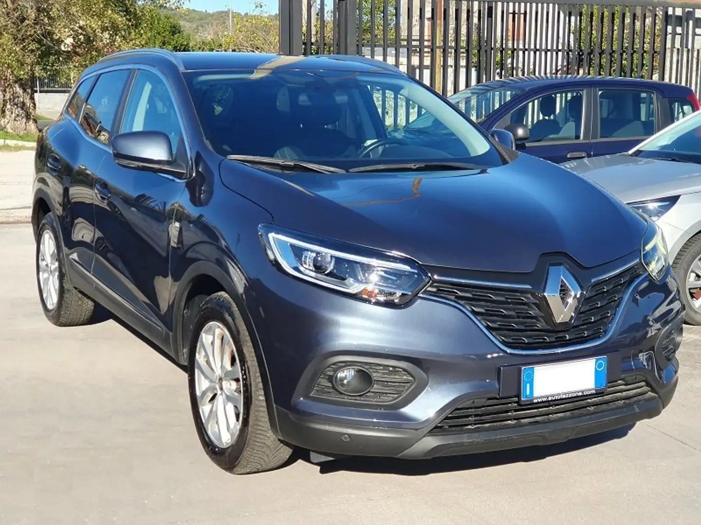 Renault Kadjar 1.5 Blue dCi 115CV S&S EDC Business NAV 7 PARK CAM Gris - 1