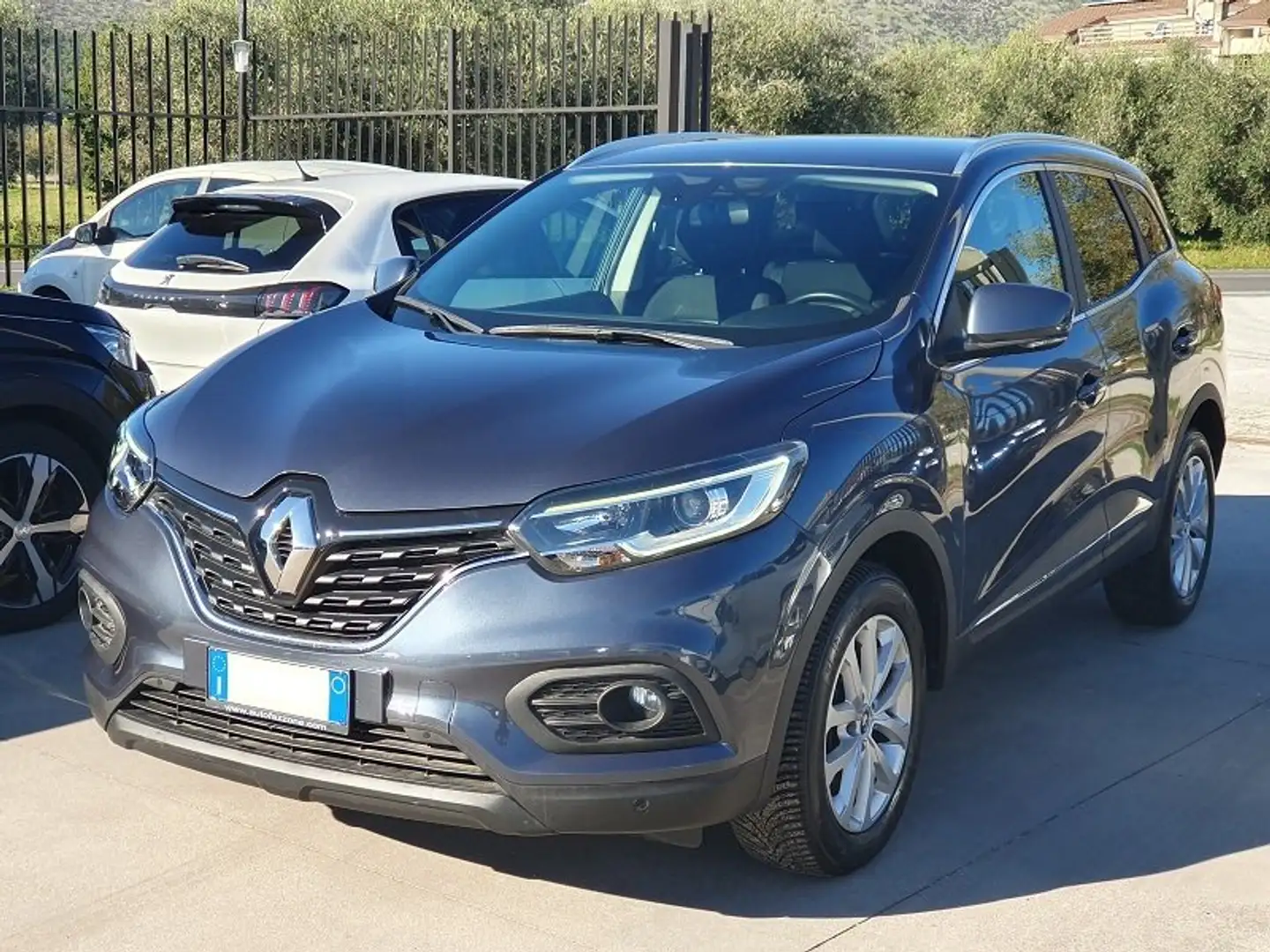 Renault Kadjar 1.5 Blue dCi 115CV S&S EDC Business NAV 7 PARK CAM Gris - 2